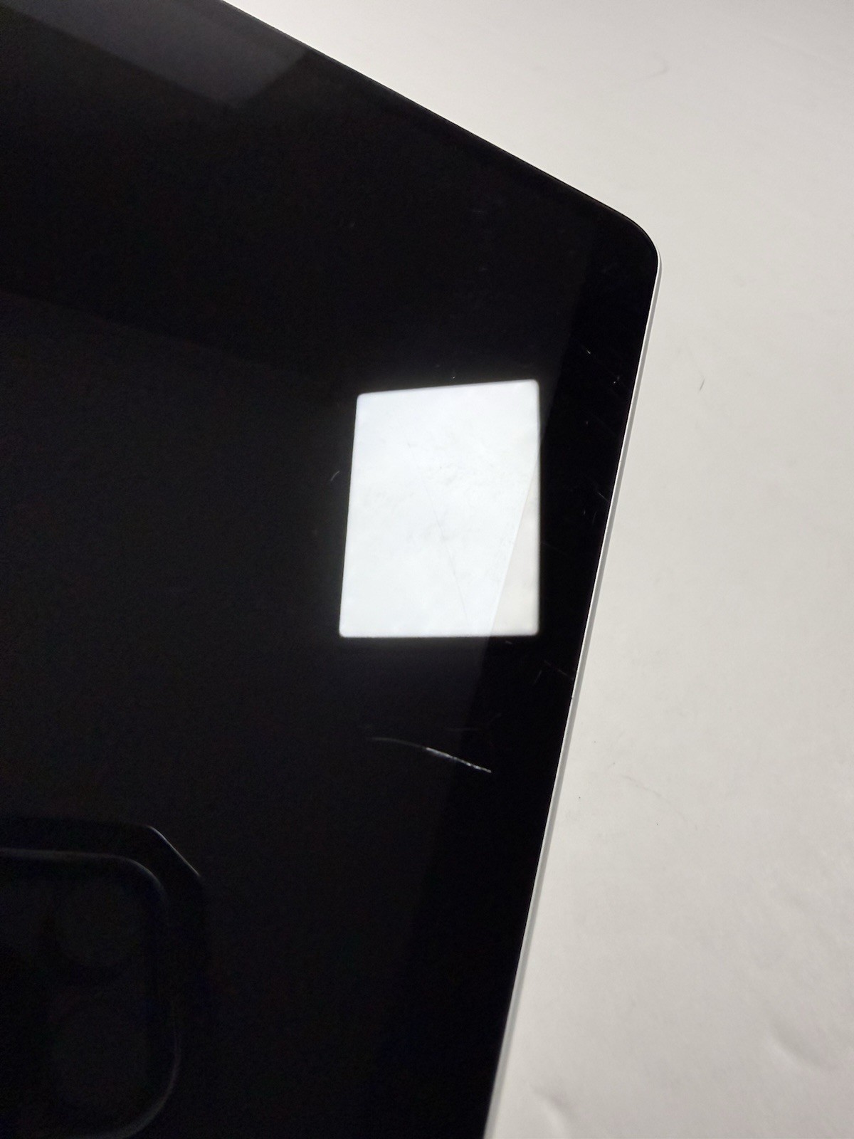Microsoft Surface Pro 8 (1982) i5-1145G7 – 16GB RAM – 256GB 120Hz – Win 11 Pro