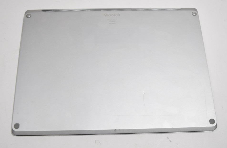 Microsoft Surface Laptop 1st Gen 1769 Core i5-7200U 2.50 GHz 8 GB 256 GB SSD