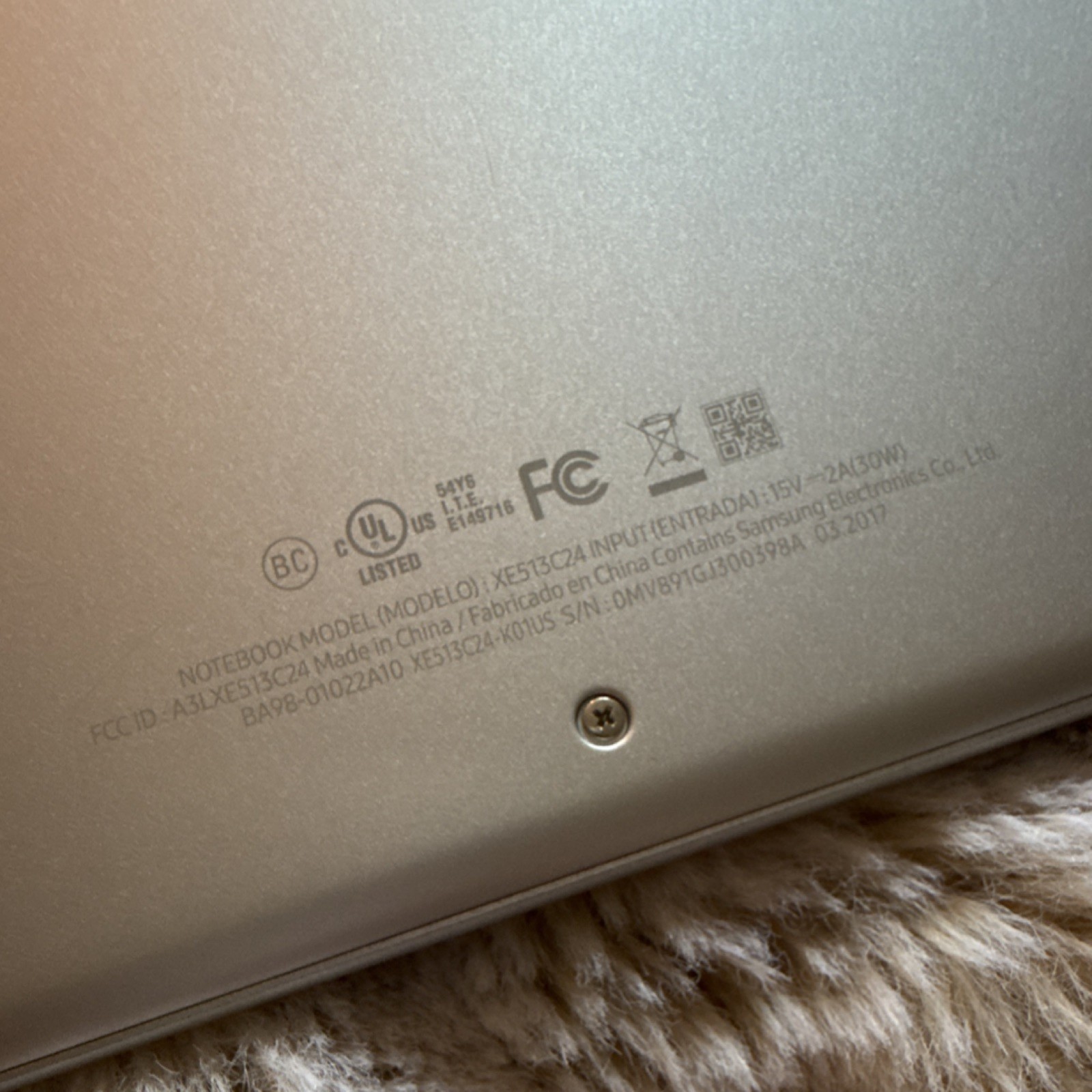 Samsung Chromebook Plus 12.3″ 2-in-1 Touchscreen 4GB 32GB Silver
