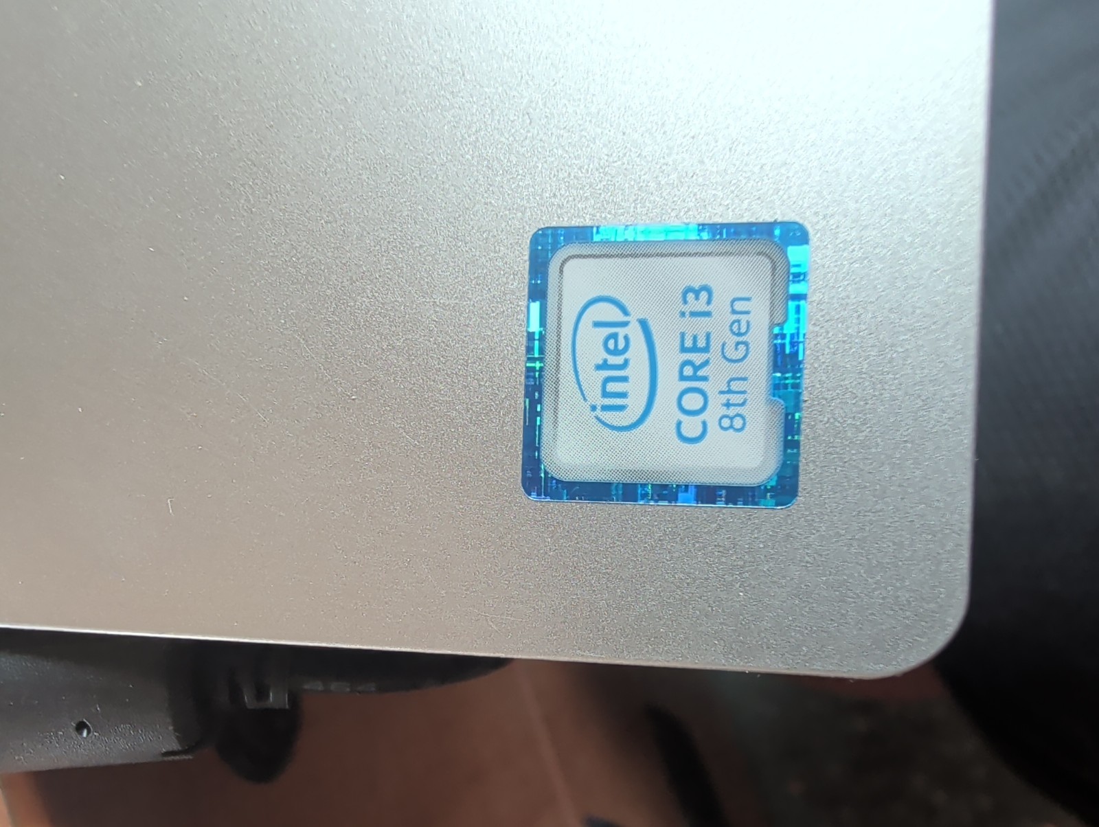 Lenovo IdeaPad 330s 15-IKB i3-8130U, 6GB, 1 TB HDD, Win 11 Home, W/ Charger