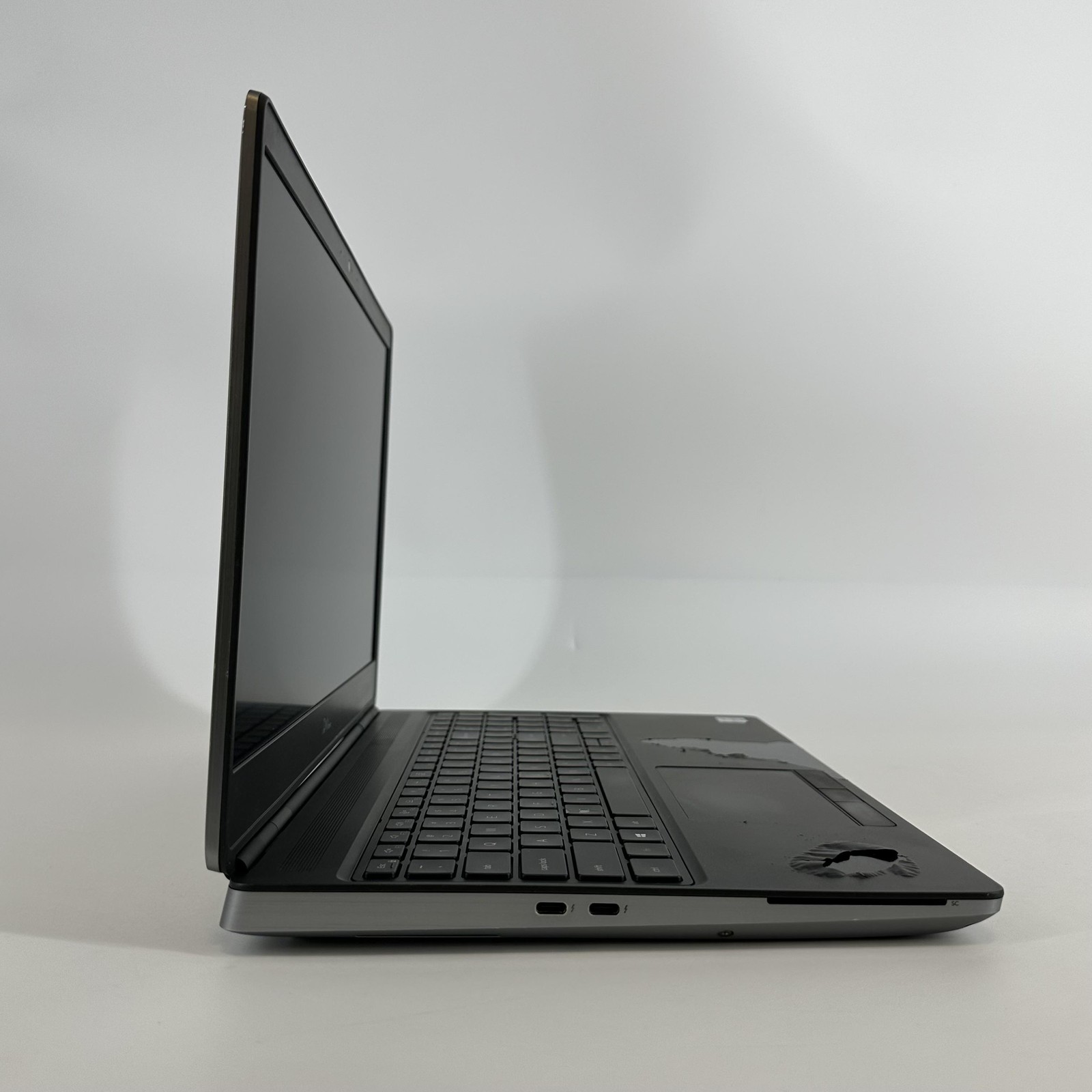 Dell Precision 7550 15.6 FHD i9-10885H 2.40GHz 64GB 1TB Quadro T2000 BAD CAMERA