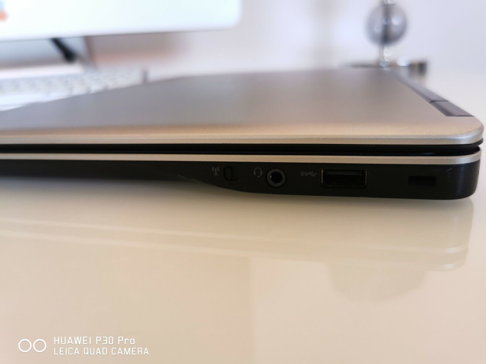 Ultrabook Dell e7440 Core i5 Max 3Ghz 4GB Webcam HD Aluminum Case Win 10