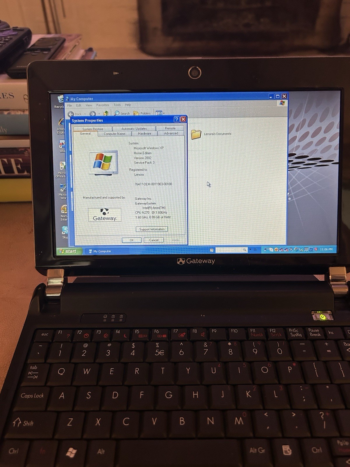 Gateway LT2016u Netbook – Windows XP Home – Intel Atom – Tested & Working