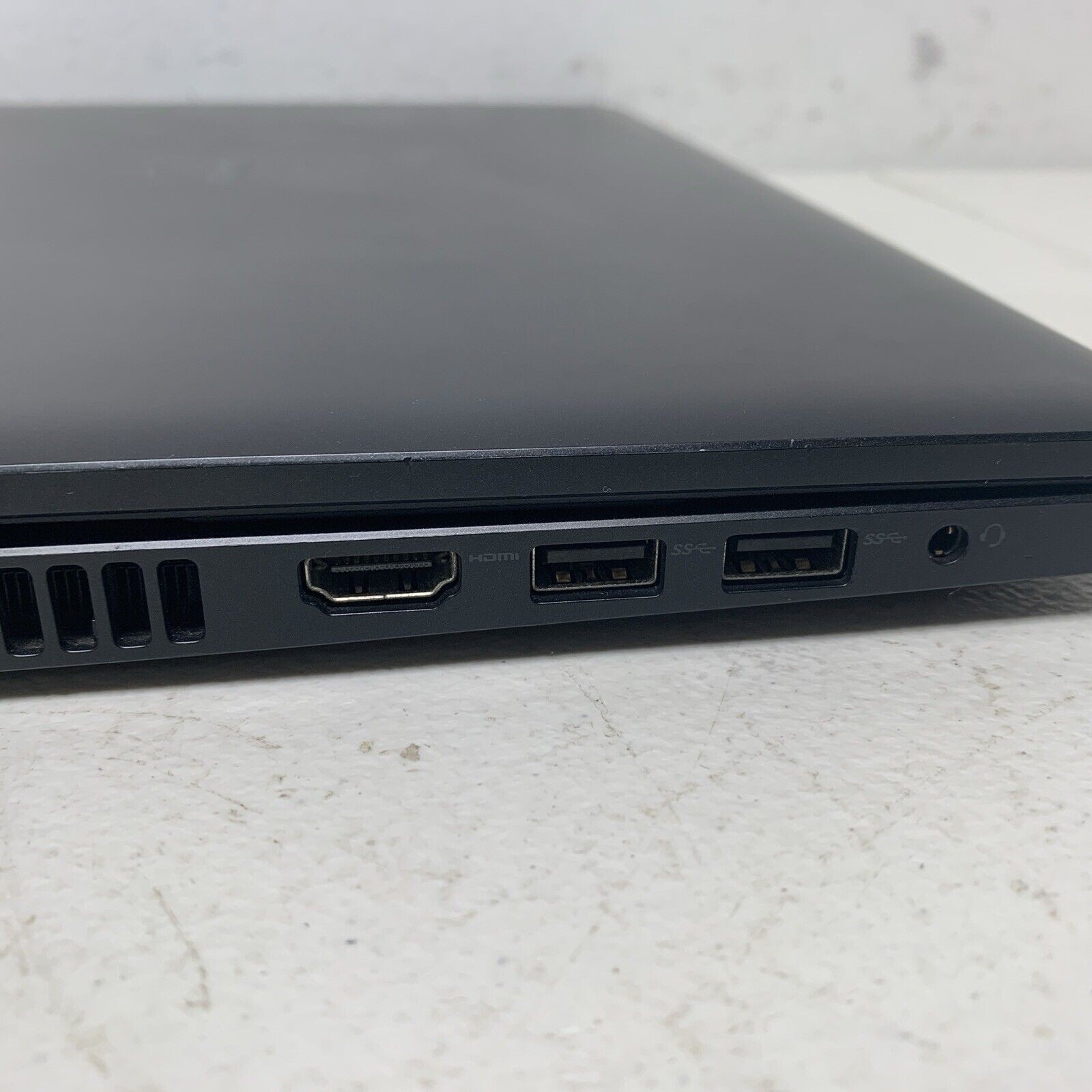 Dell Latitude 3470 14″ Intel Core i3-6100u 2.30GHz 4GB Ram 128 GB SSD W 11 Pro
