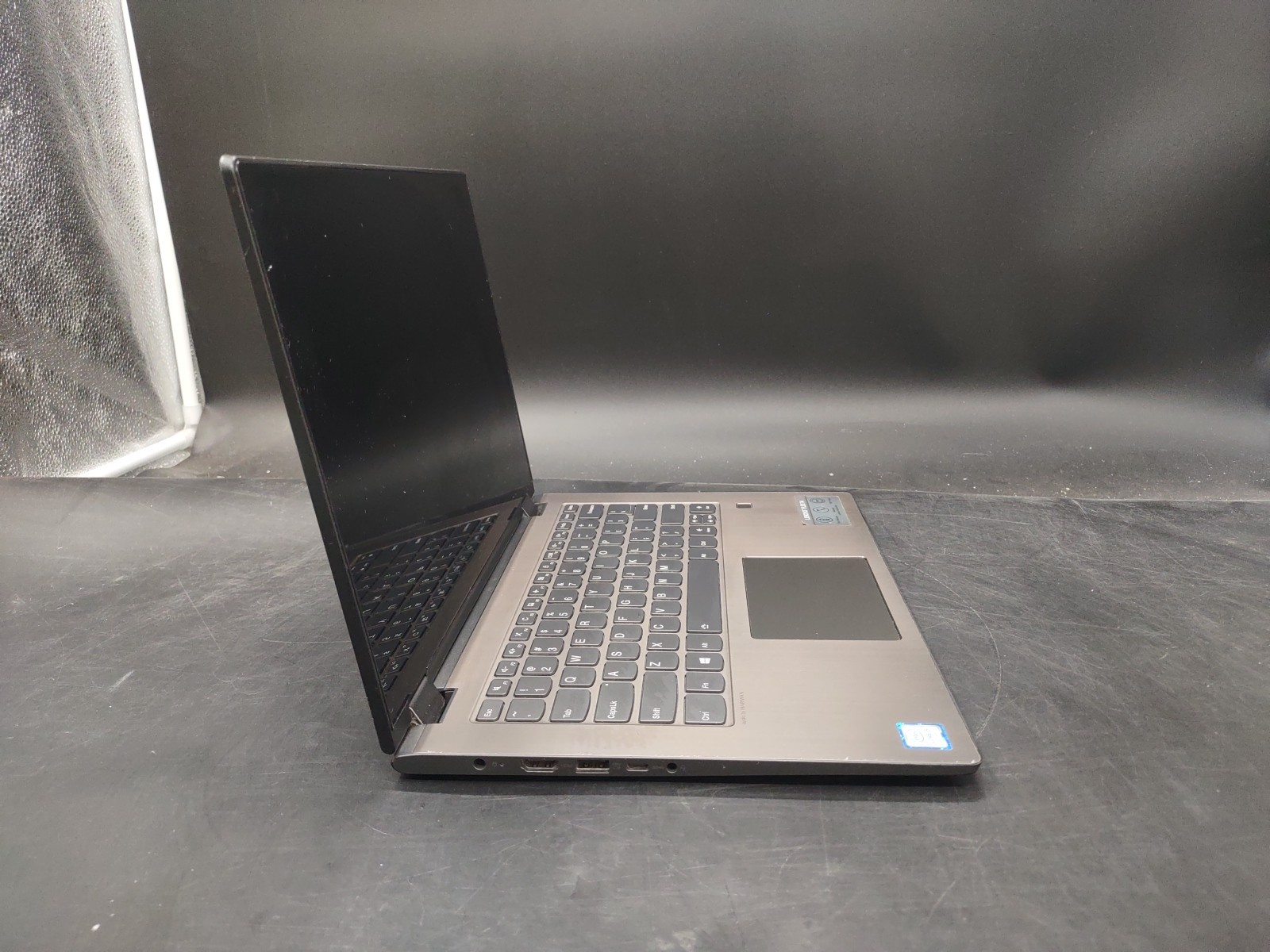 Lenovo Ideapad Flex 14 i5 8250U @ 1.60GHz 8GB RAM NO NVME NO OS