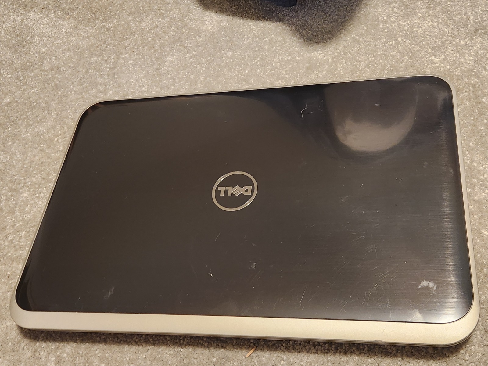 Dell Inspiron 5720 Laptop | i7-3612QM 2.10Ghz | 8GB Ram | NO HDD