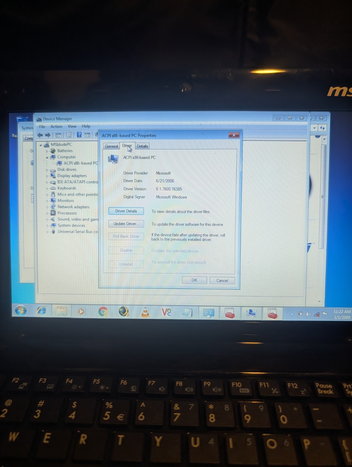 MSI L1350 N014 Intel Atom N455 10″ Laptop W/ Bag, Disks, Booklets & Charger Cord