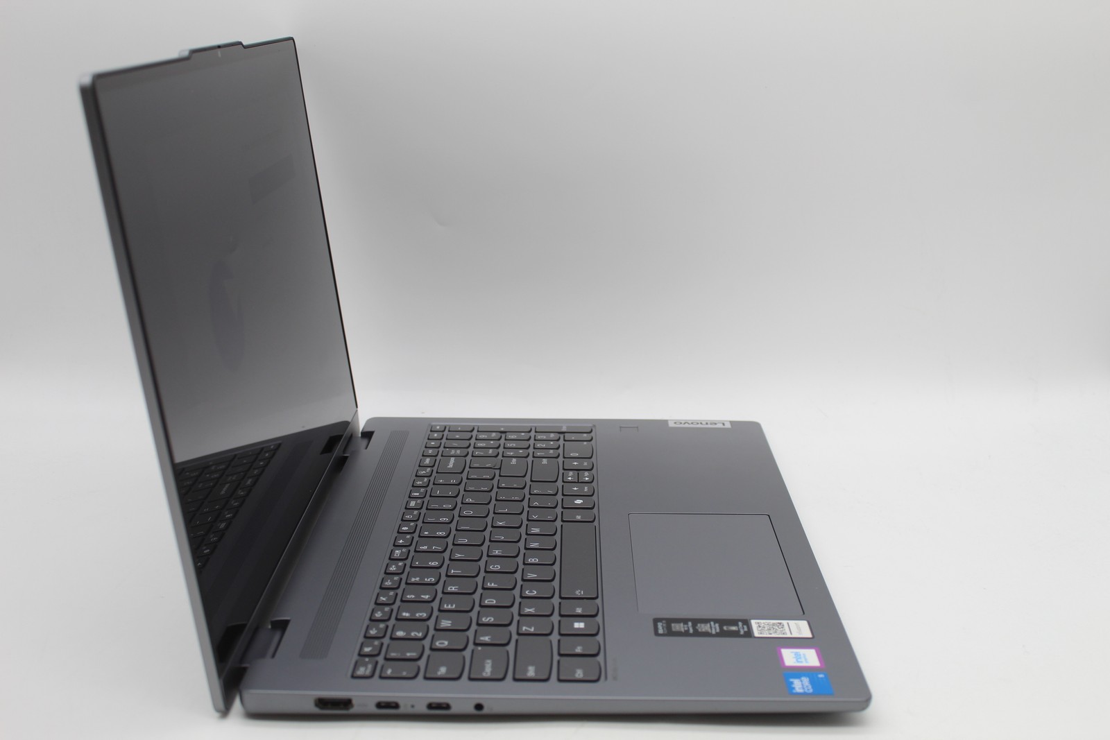 Lenovo IdeaPad 5 16″ Touch Intel Core 5 120U 1.4GHz 16GB 512GB SSD PC1744668