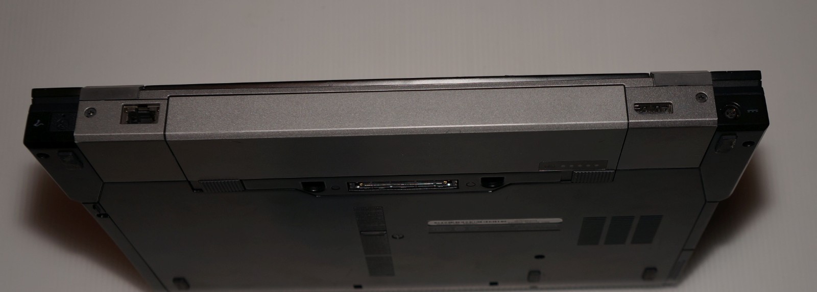 Dell Latitude E6400 2GB Ram 80GB HDD 2.40Ghz C2D P8600 Windows XP RS-232 Working