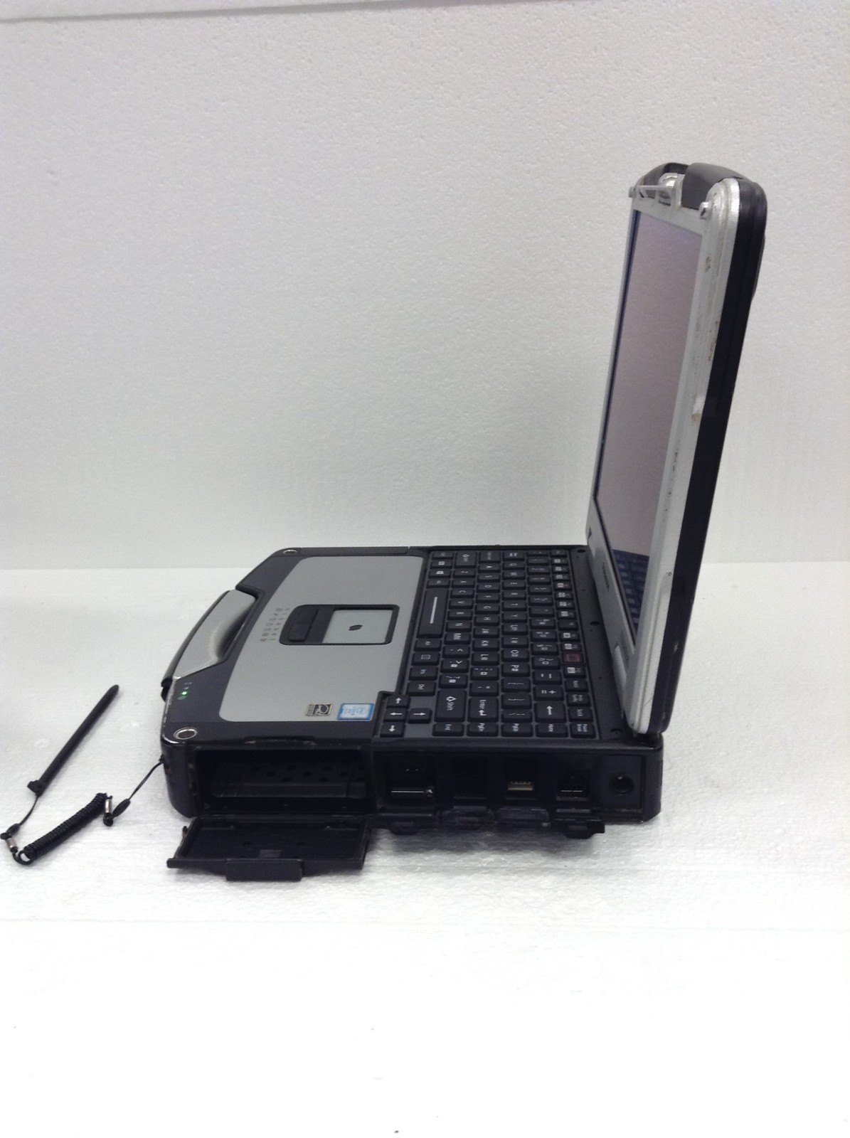 Panasonic Toughbook CF-31 MK6 i5-7300U 2.6Ghz 13.1″ Touch Laptop 8GB Stylus