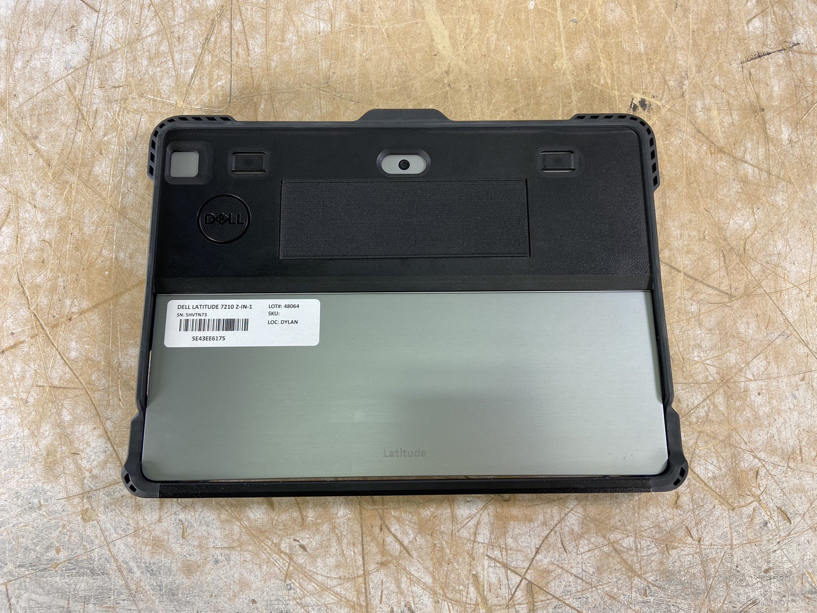 DELL LATITUDE 7210 2-IN-1 i5-10310U @ 1.70GHz, 8GB RAM, NO HDD/OS