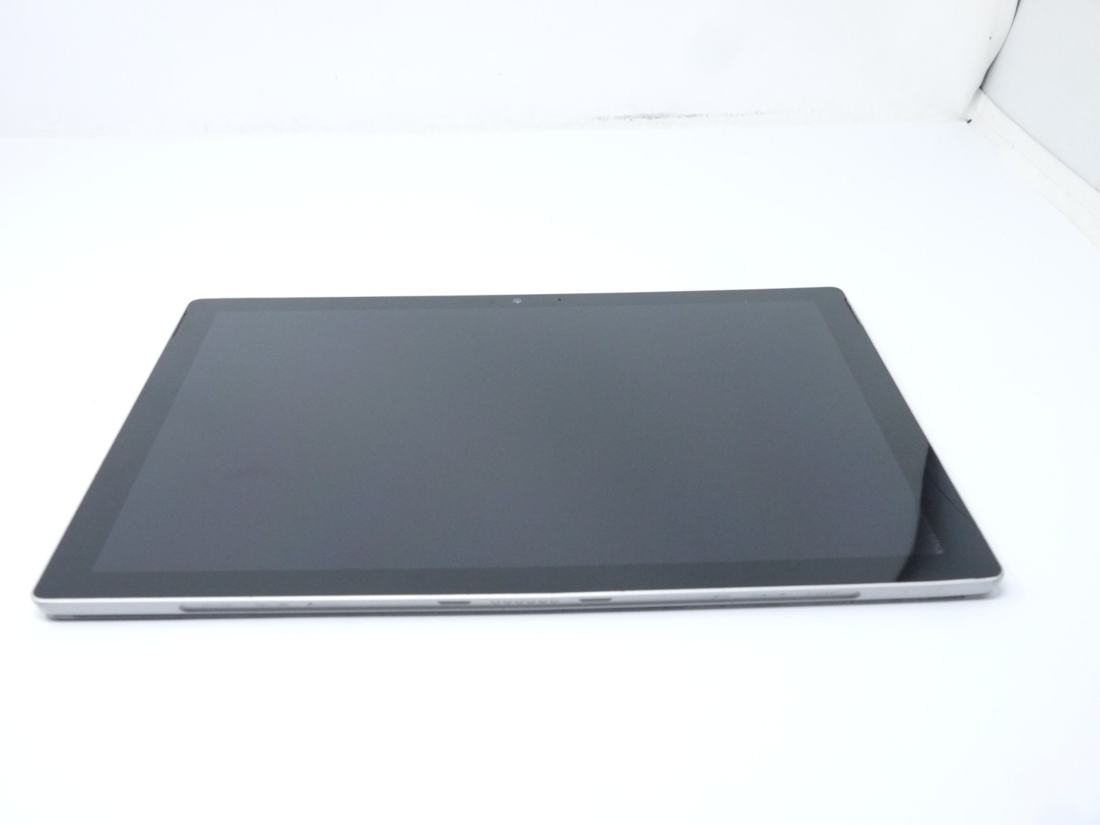 Microsoft Surface Pro 5 12.3″ 1796 Tablet – i5-7300U / 4GB / 128GB SSD / Win11