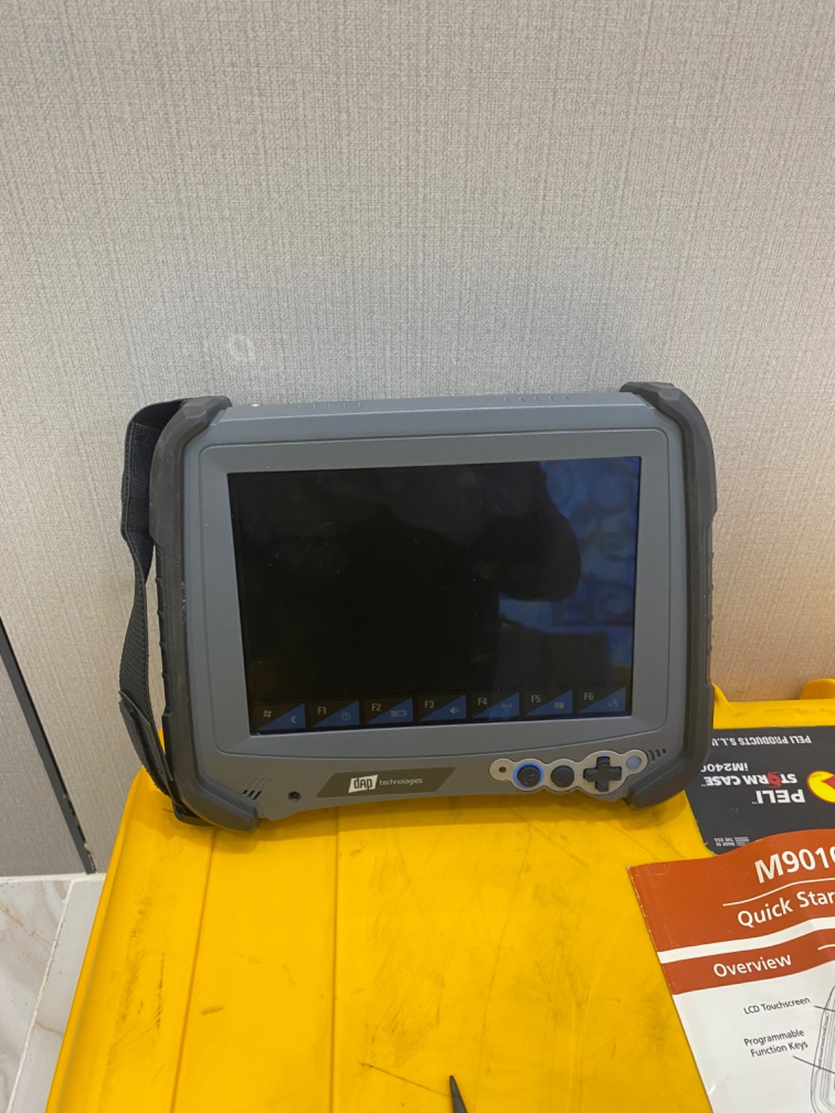 DAP Technologies M9000 ,9000WBWV1 Rugged Tablet with CBCE840V-9 Docking station