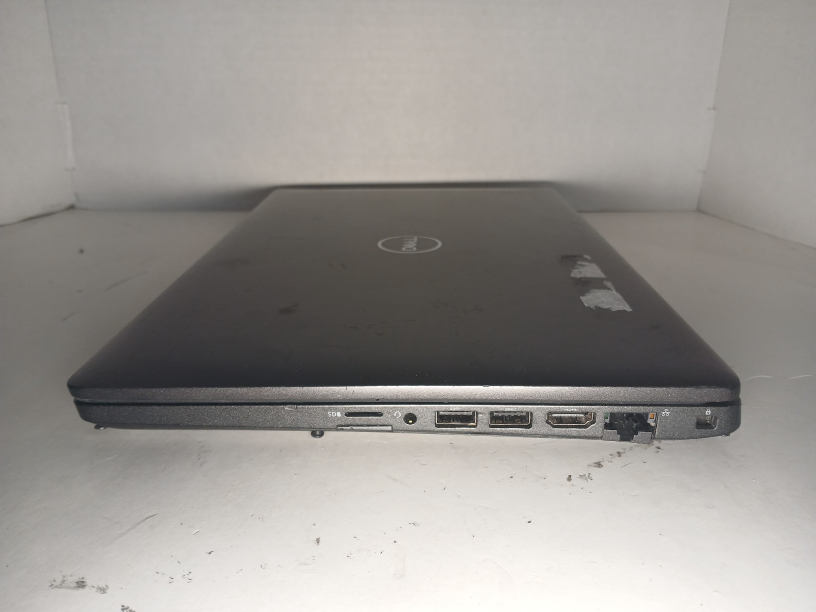 Dell Latitude 5400 i5-8365U 4GB RAM No SSD/HDD/OS! BAD LCD #97