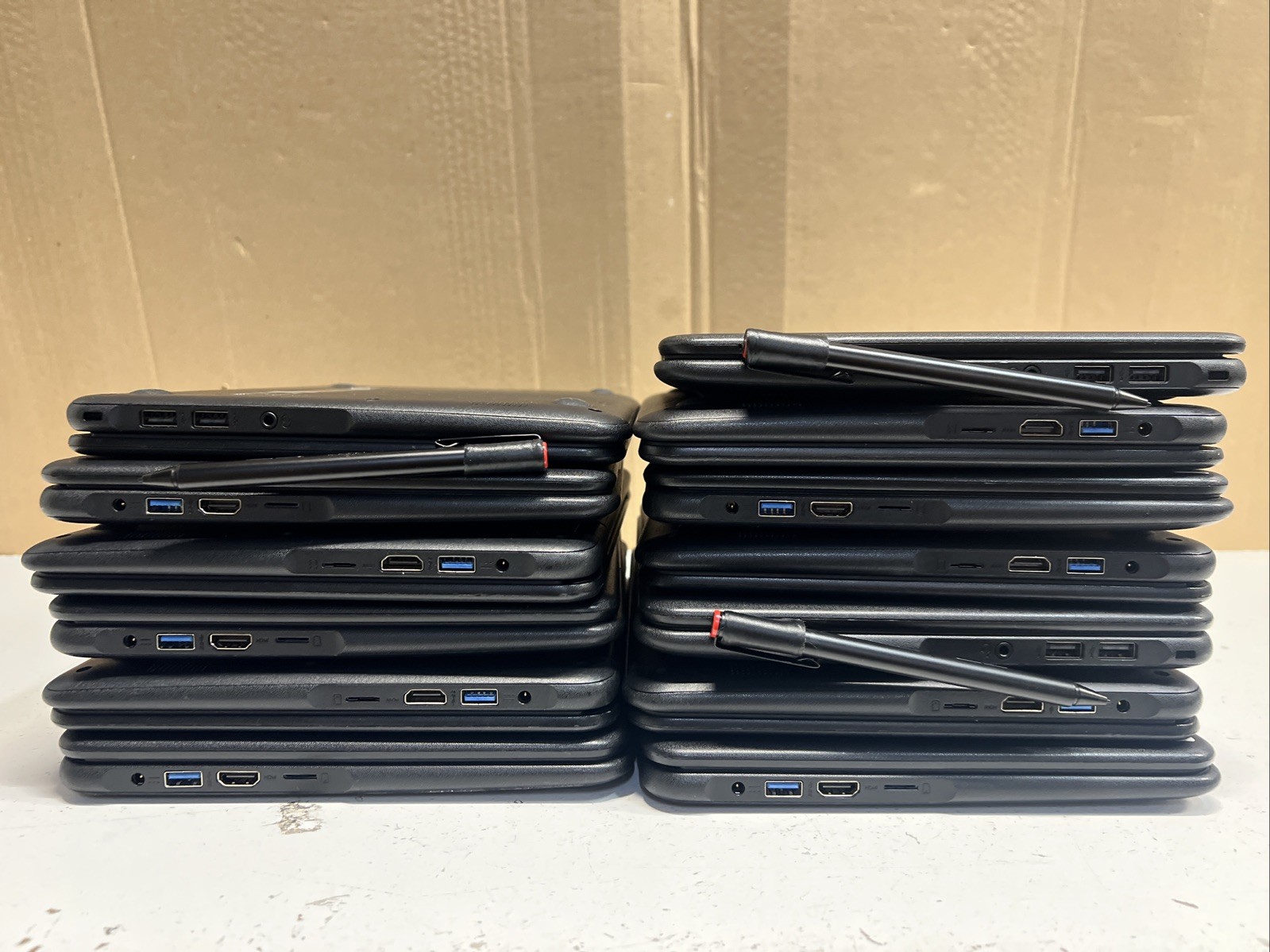 Lot of 13 | Lenovo N24 11.6″ Convertible | Intel N3450 | w/ Power Supplies