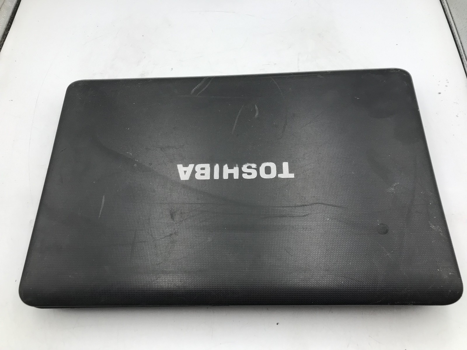 TOSHIBA SATELLITE C655 S5305 – FOR PARTS/BROKEN LCD – INTEL I3 2ND GEN -READ- BB