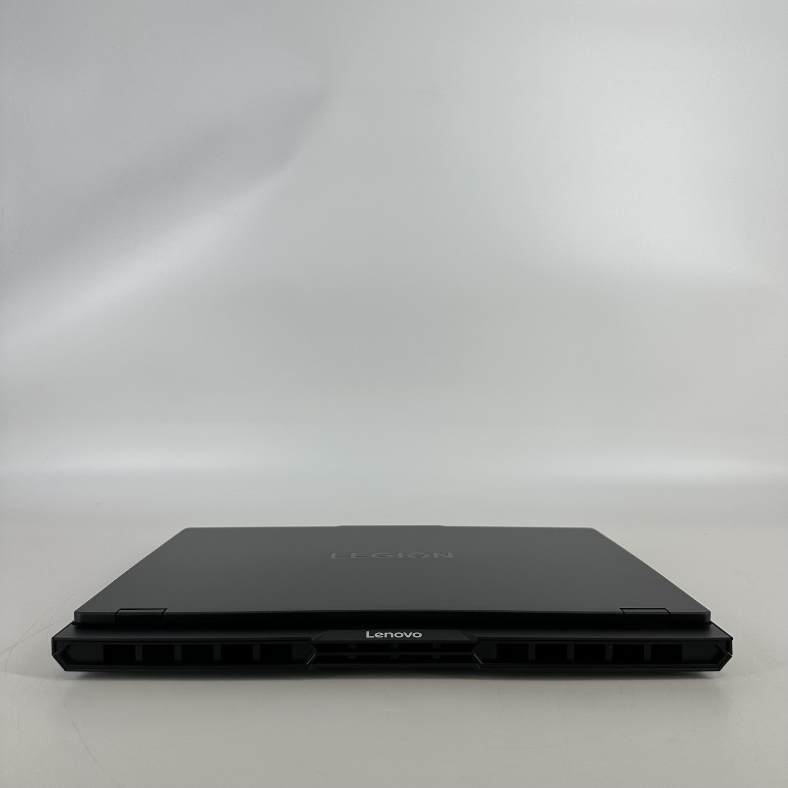 Lenovo Legion Pro 5i Gen 10 16 QHD+ 2.4GHz Ultra 7 255HX 32GB 1TB/1TB RTX 5070