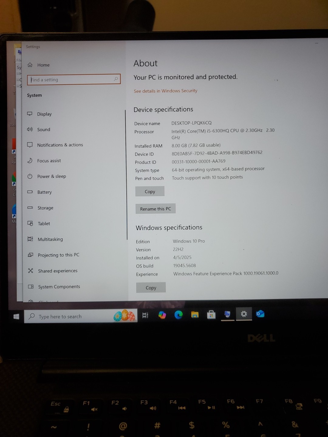 Dell XPS 15 9550 i5-6300HQ 2.30GHz 8GB RAM 1TB Touchscreen Win 10 PRO.
