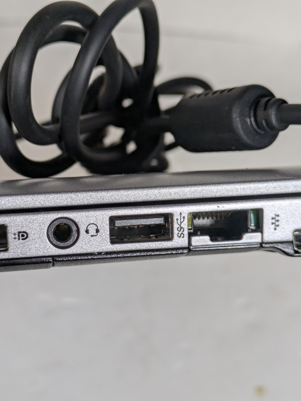 HP 15 / I7-6600U / 2.60Ghz/32GB RAM / 256GB M.2 SSD W11 Pro Elitebook 850 G3