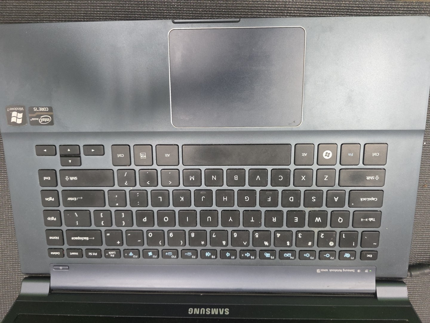Samsung 900x 2012