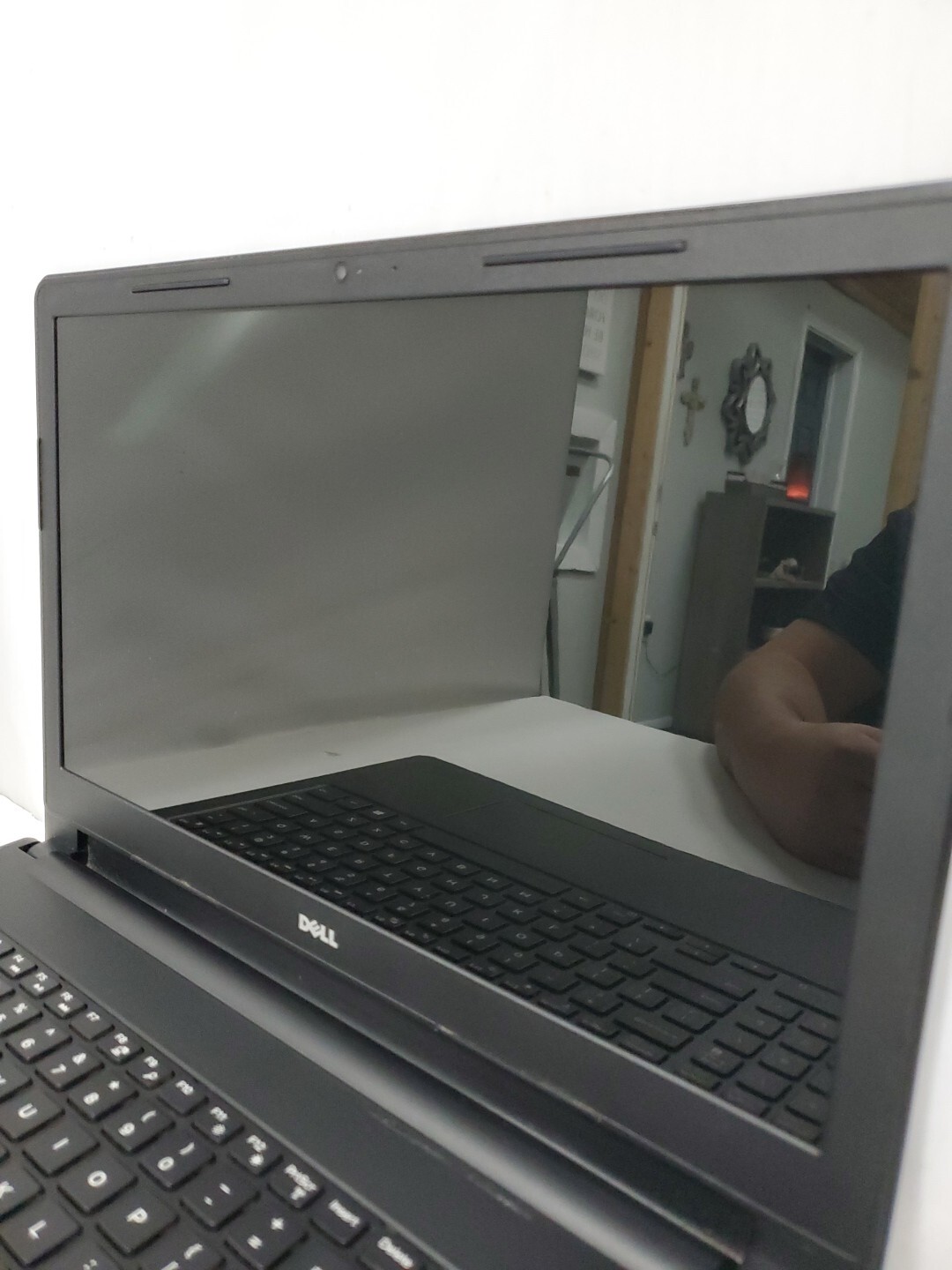 DELL INSPIRON 15 P47F *PARTS ONLY* Read Description