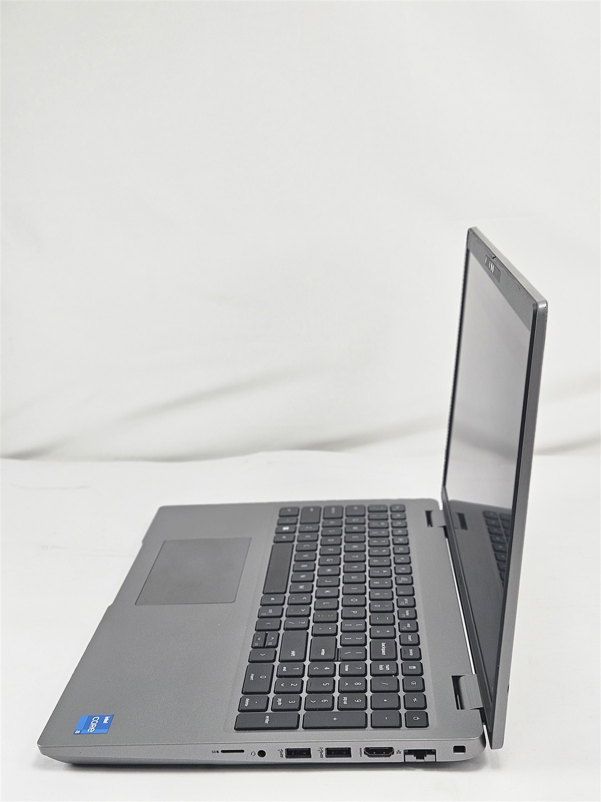 Dell Precision 3571 i5-12600H 16GB RAM 256GB SSD 15.6″ P104F No OS Gray
