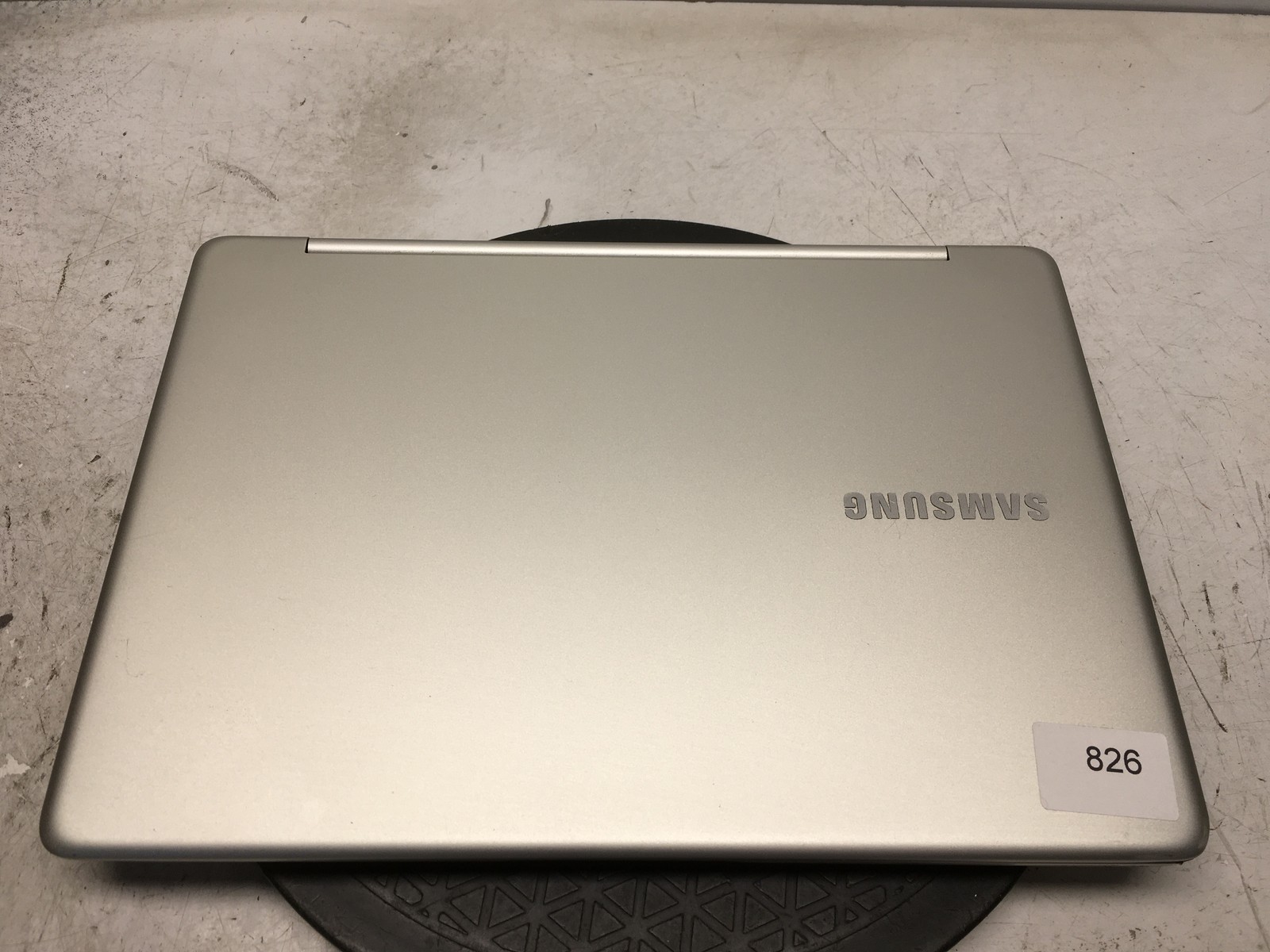 Samsung 740U Intel i5-6200U 2.3GHz 8 GB NO HDD No Batt