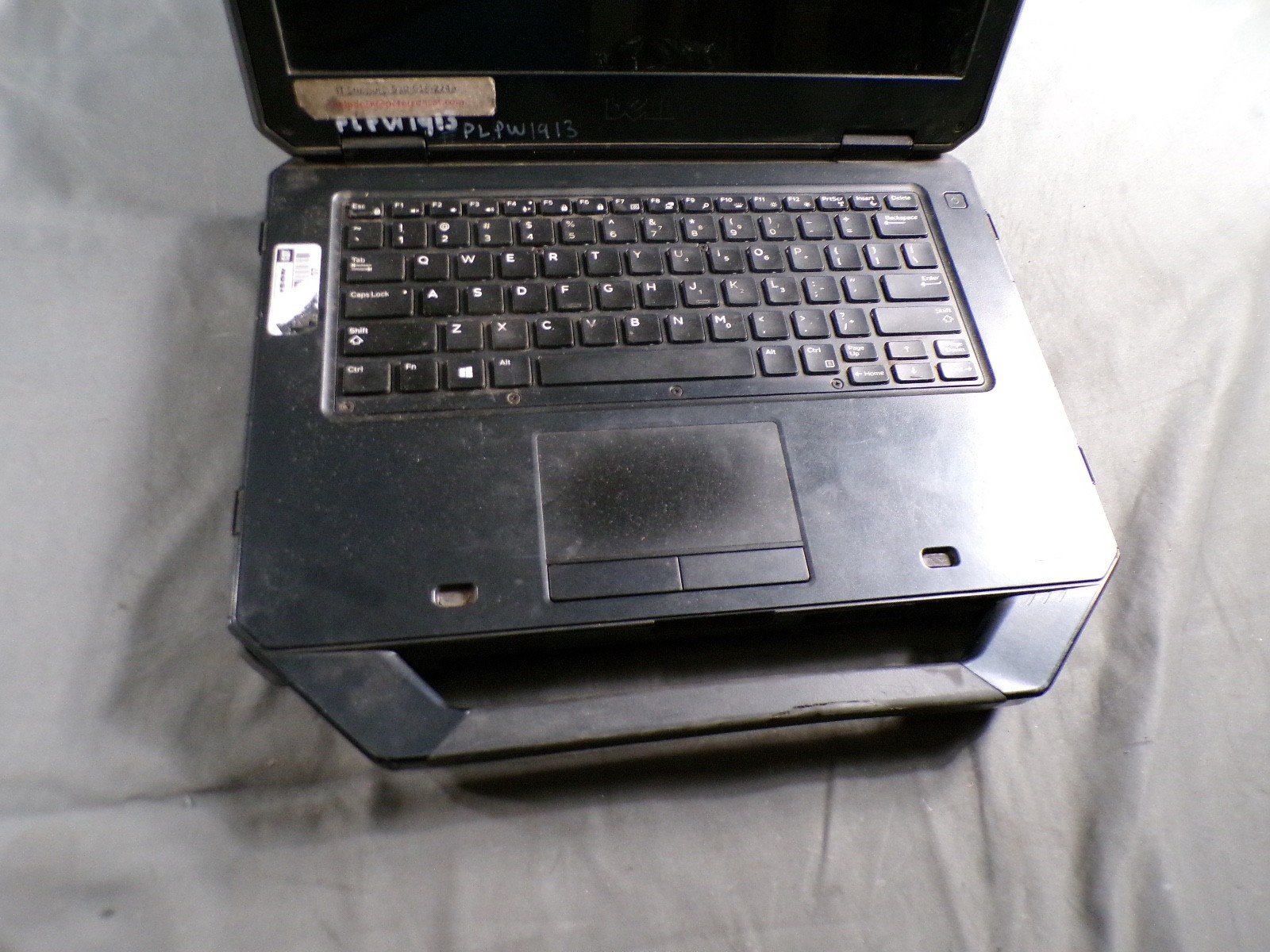 DELL LATITUDE 5414 INTEL CORE i3-6100U 2.30GHZ 16GB RAM **NO HD/ NO CADDIE