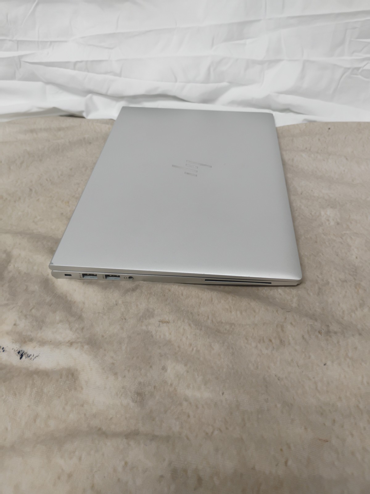 EliteBook 840 G8, i7-11th Gen, 8gb Ram, 512gb SSD, Win 11