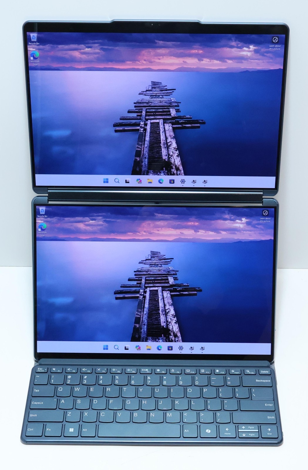 Lenovo Yoga Book 9i 2-in-1 Intel Core Ultra 7 155U 16GB 1TB 13.3″ 13IMU9