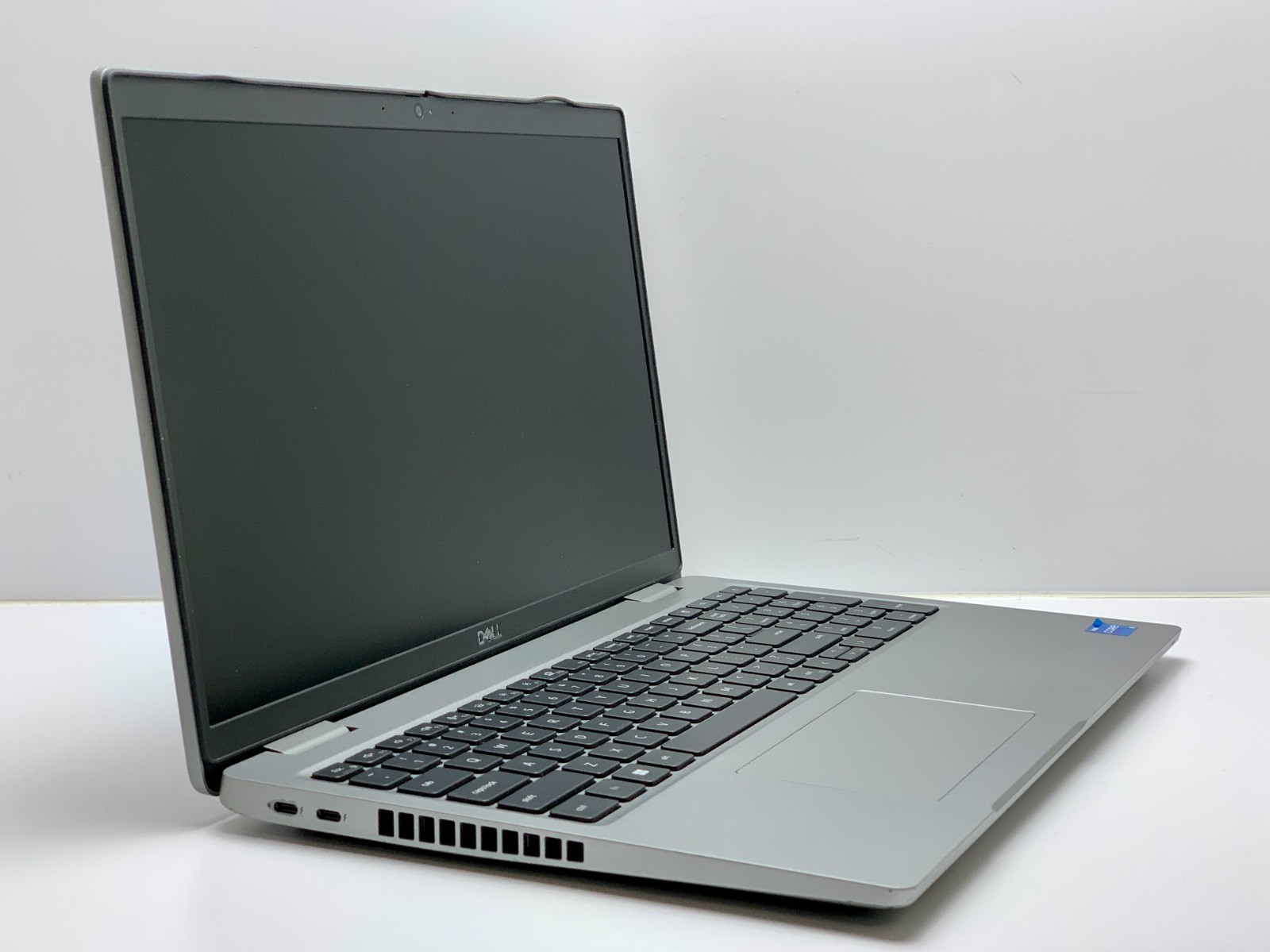 Dell Latitude 5530 | i5-1245U | 16GB RAM | 256GB NVMe | LINUX