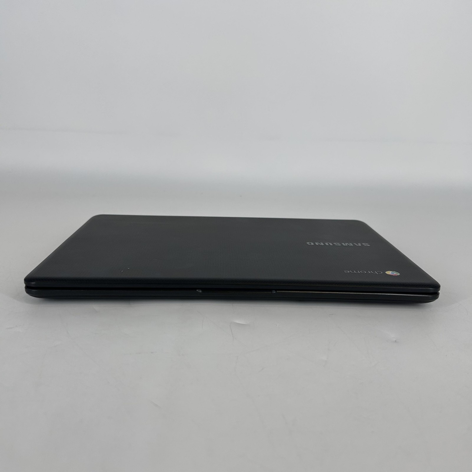 Samsung Chromebook 3 XE500C13 11.6 1.6 GHz Celeron 4GB 16GB eMMC Good