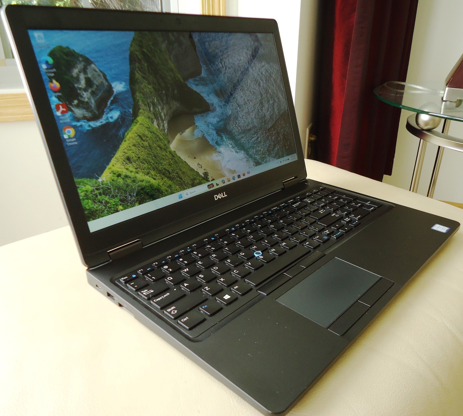 Dell Latitude 5590 i5-7300U @2.60 GHZ 8GB RAM 128GB SSD Win 11 Pro MS Office