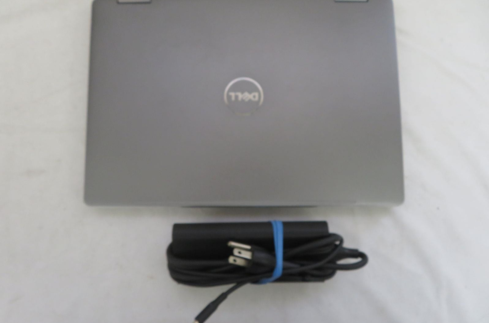 DELL Inspiron 13 7375 2-in-1 Ryzen 5 2500U @ 2.0GHz 8GB RAM 256GB SSD Win10 Home