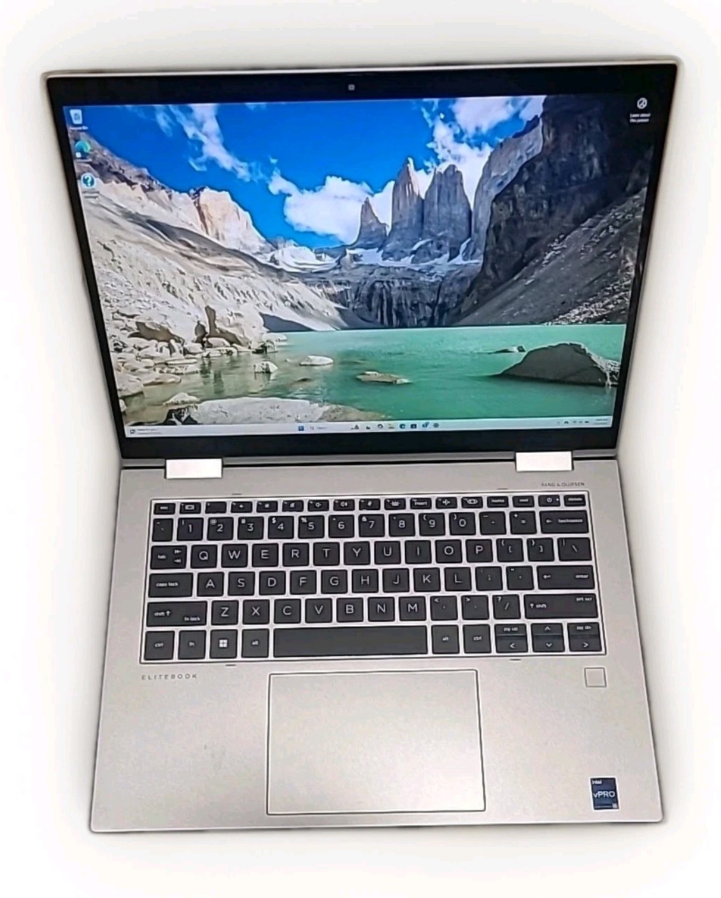 HP Elite x360 1040 G10 2-in-1 14″ Touch i5-1345U 16GB 256GB W11P MINT Warranty
