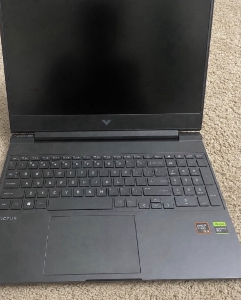HP Victus 15.6″ Gaming laptop Windows 11