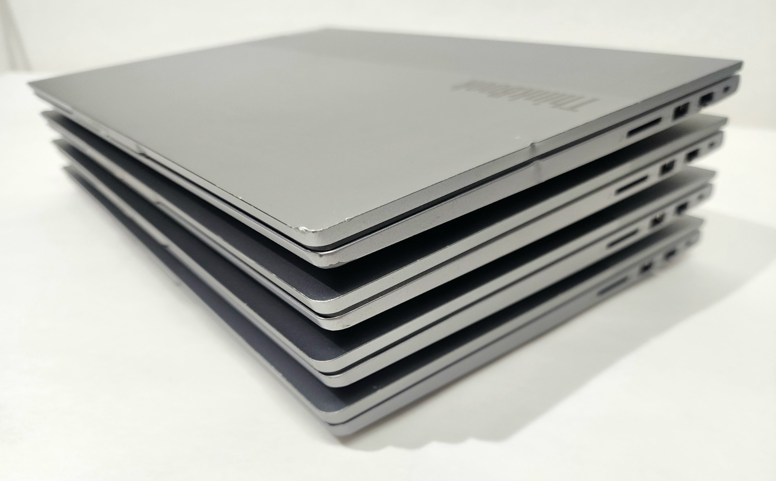 Lot of 4 Lenovo ThinkBook 14 G6 IRL 14″Touchscreen Ultra i7-1355U(NO RAM,SSD,AC)