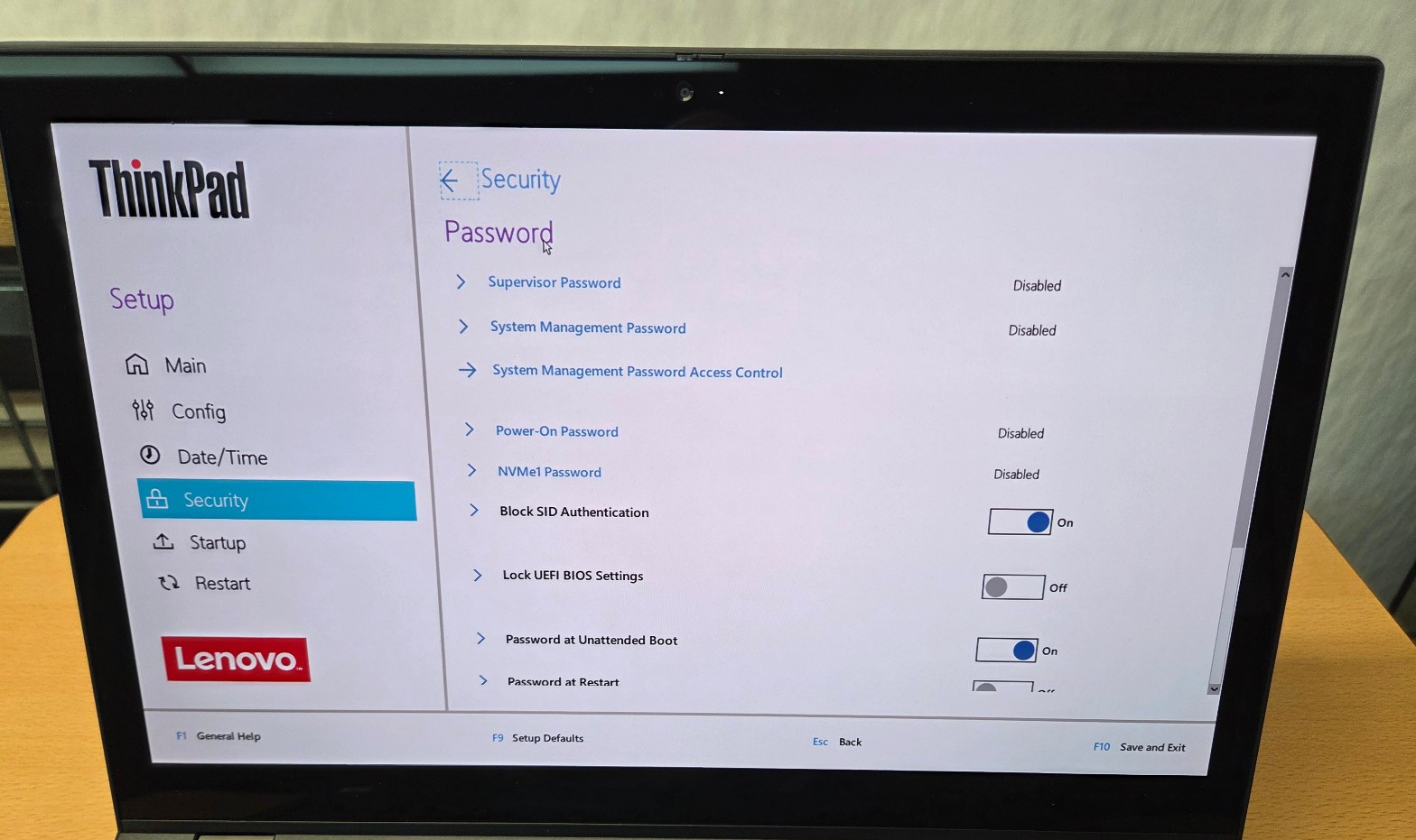 Lenovo ThinkPad P15 Gen2 I7-11850H vPro 64GRAM 512GSSD WIN11P 15.6 OLED RTXA3000