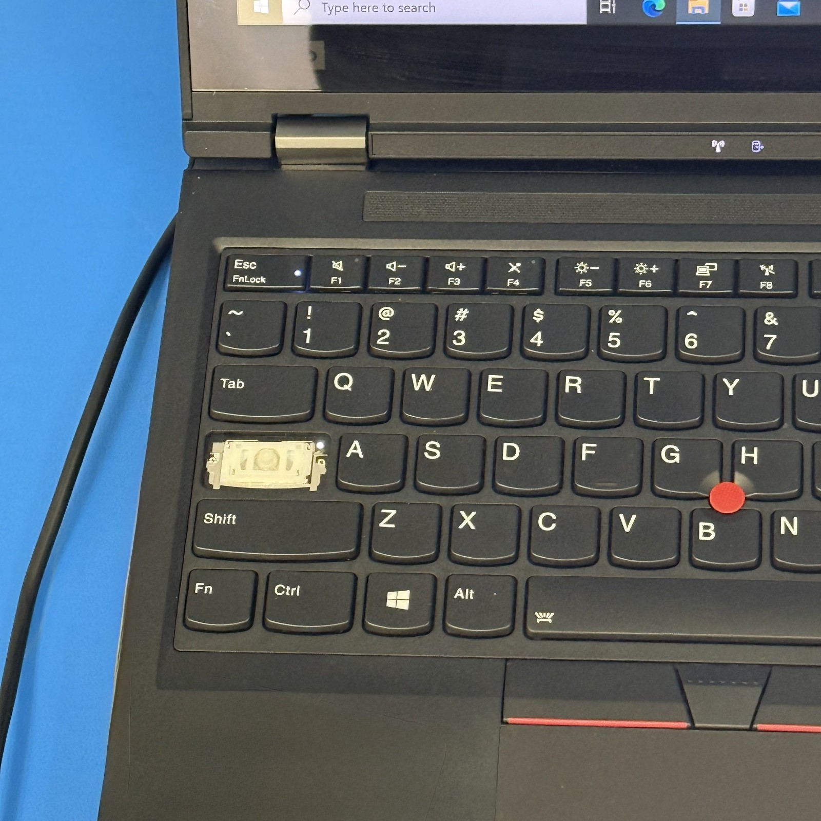Lenovo ThinkPad P52 i7-8850H 32GB 256GB TouchScreen No Battery. For Parts