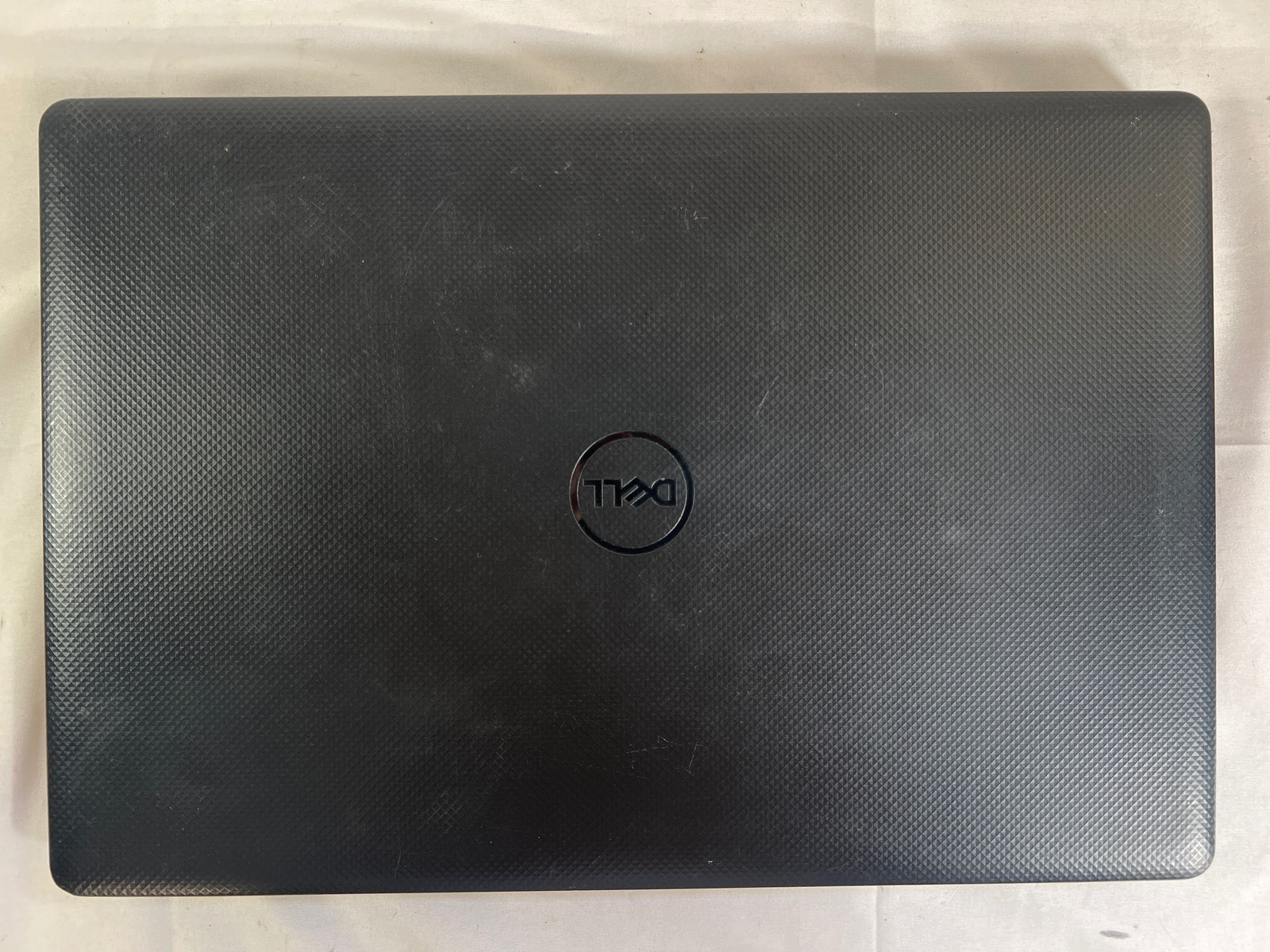 Dell Vostro 3590 Intel Core i7-10510U 8 GB 256GB SSD 15.6″