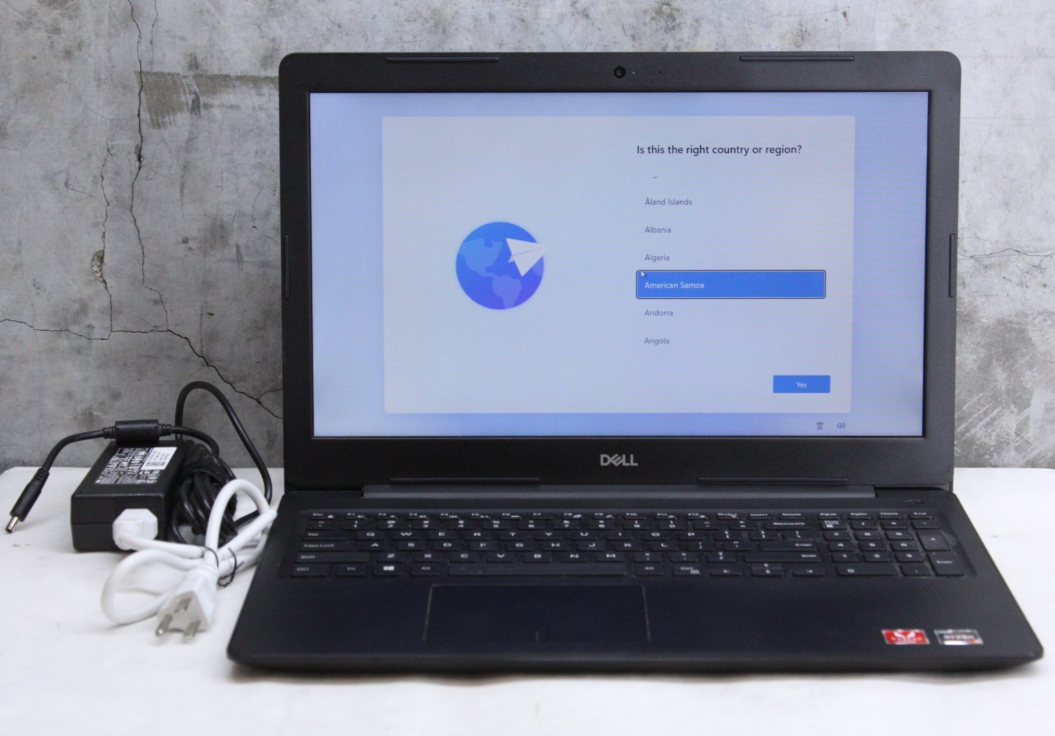 Dell Inspiron 3585 | Grade B- | Ryzen 3 2200U, 8GB Ram, 256GB NVMe, Win11 Home