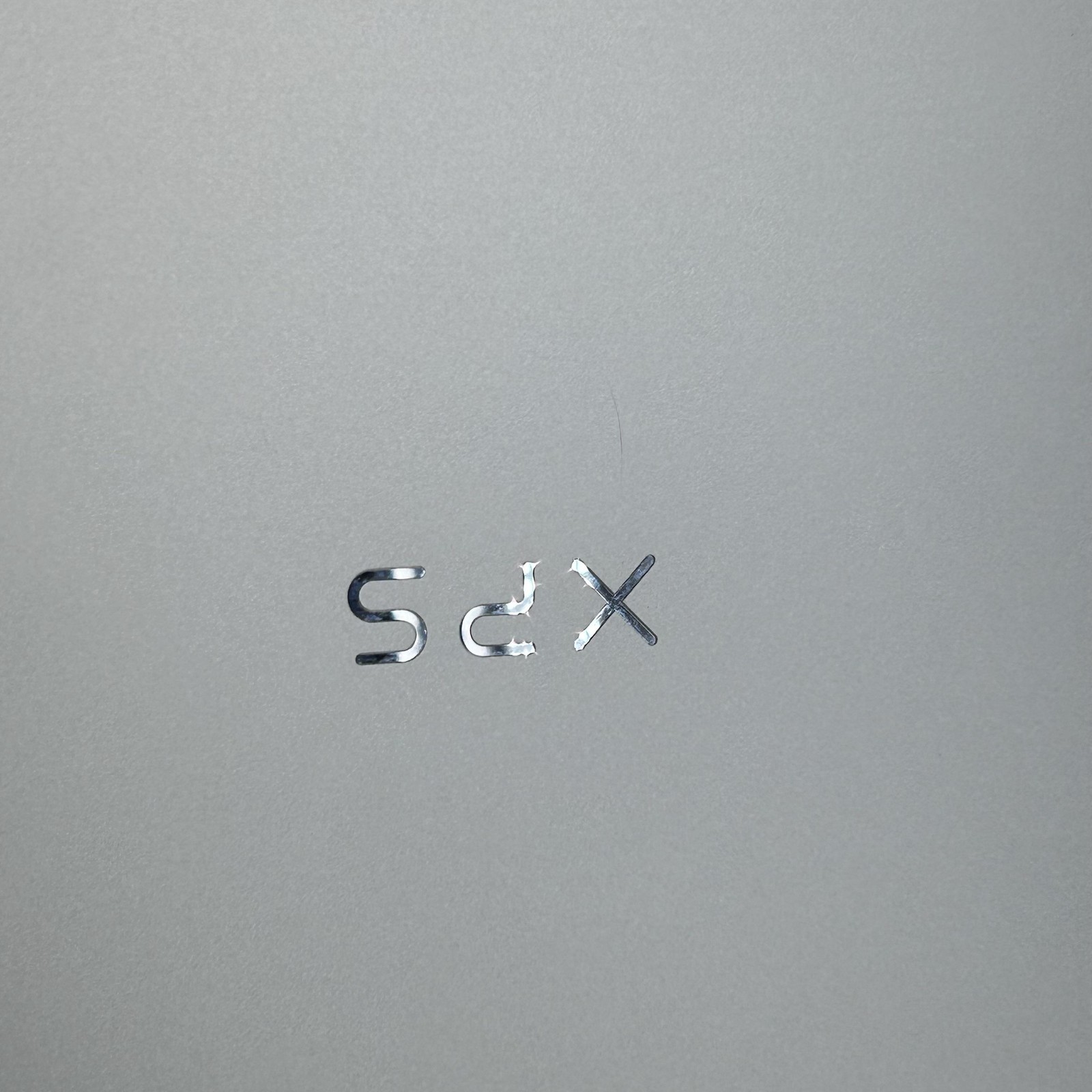 Dell XPS 13 Plus 9320 Silver FHD+ 2.1 GHz i7-1260P 32GB 1TB SSD Fair BAD BATTERY