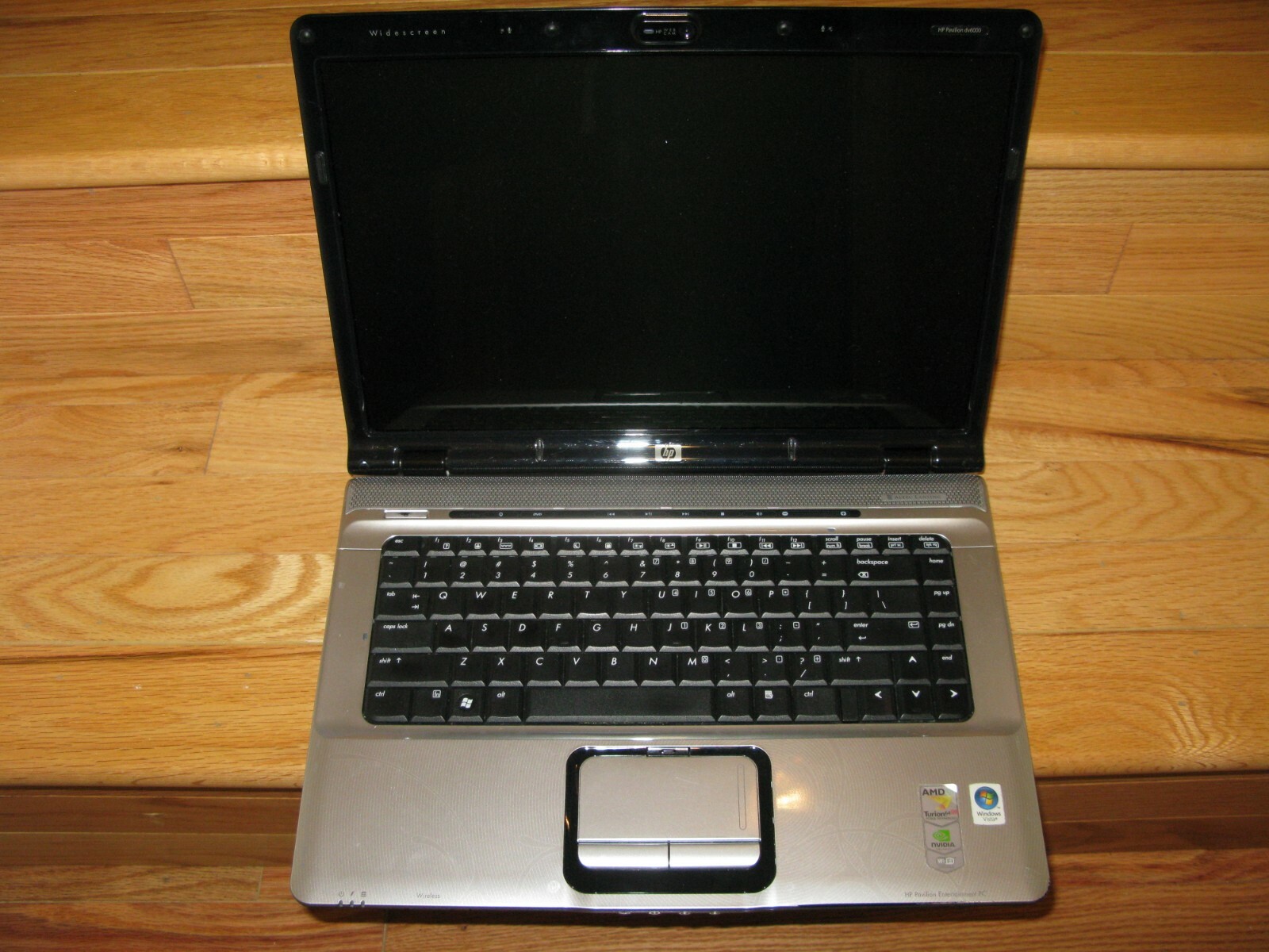Enterteiment laptop HP Pavilion dv6748us (120GB, AMD Turion 64 X2, 2.00GHz, 2GB)