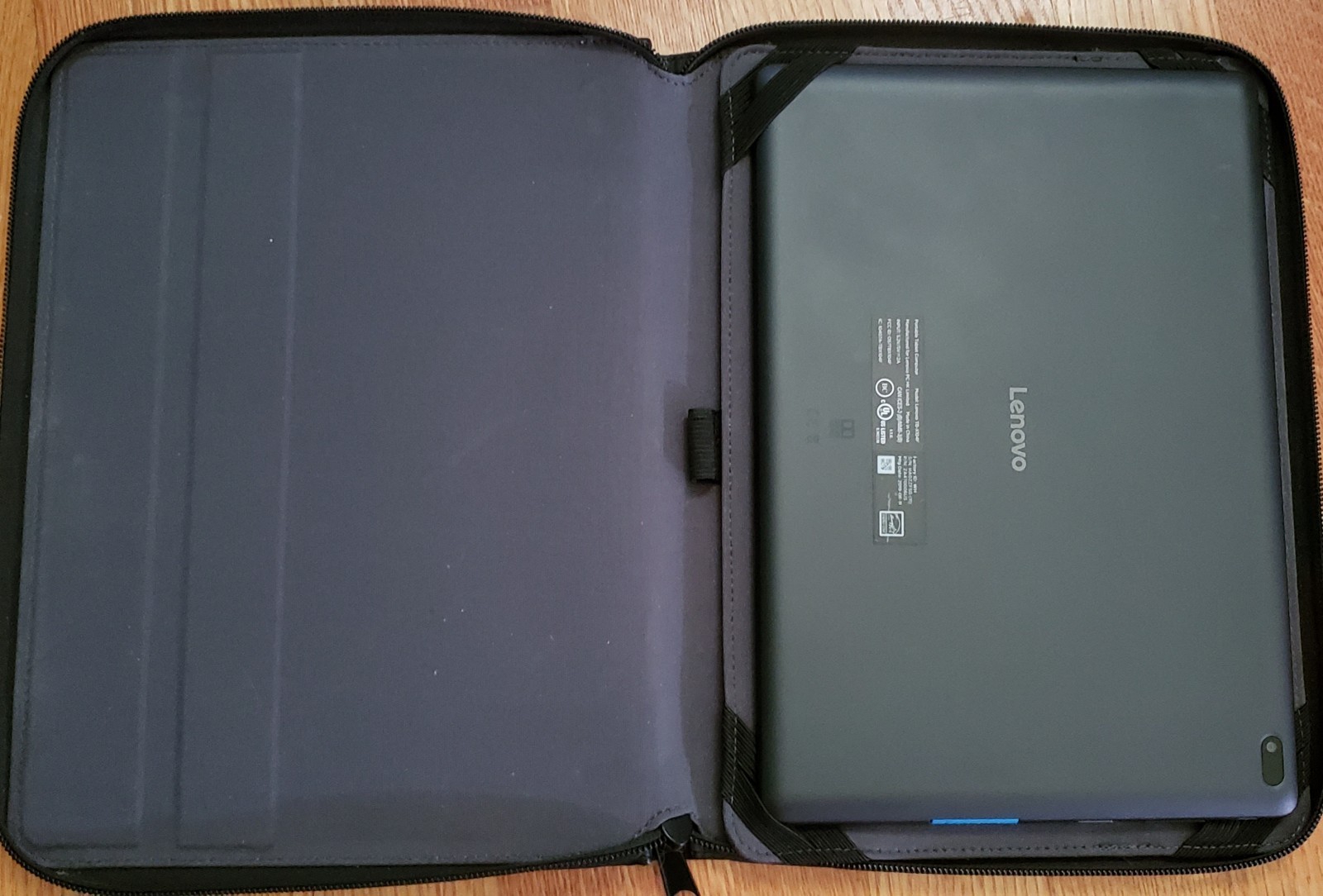 Lenovo Tab 10.1 LCD Touchscreen TB – X104F Android – Included Leather Case
