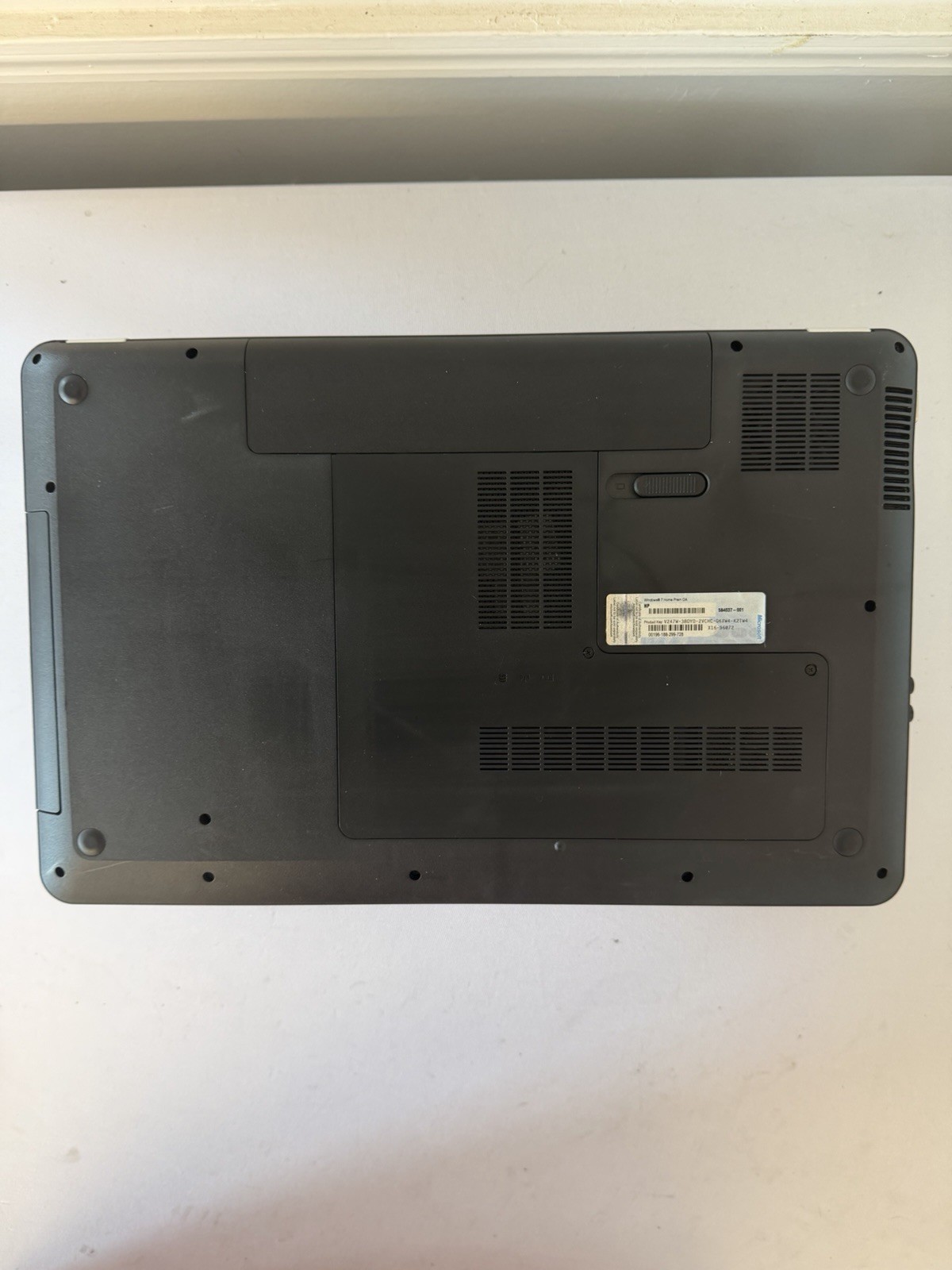 HP Pavillion g7 Laptop – Good Screen – Intel i3-M370 – RAM 6 GB – Read Des