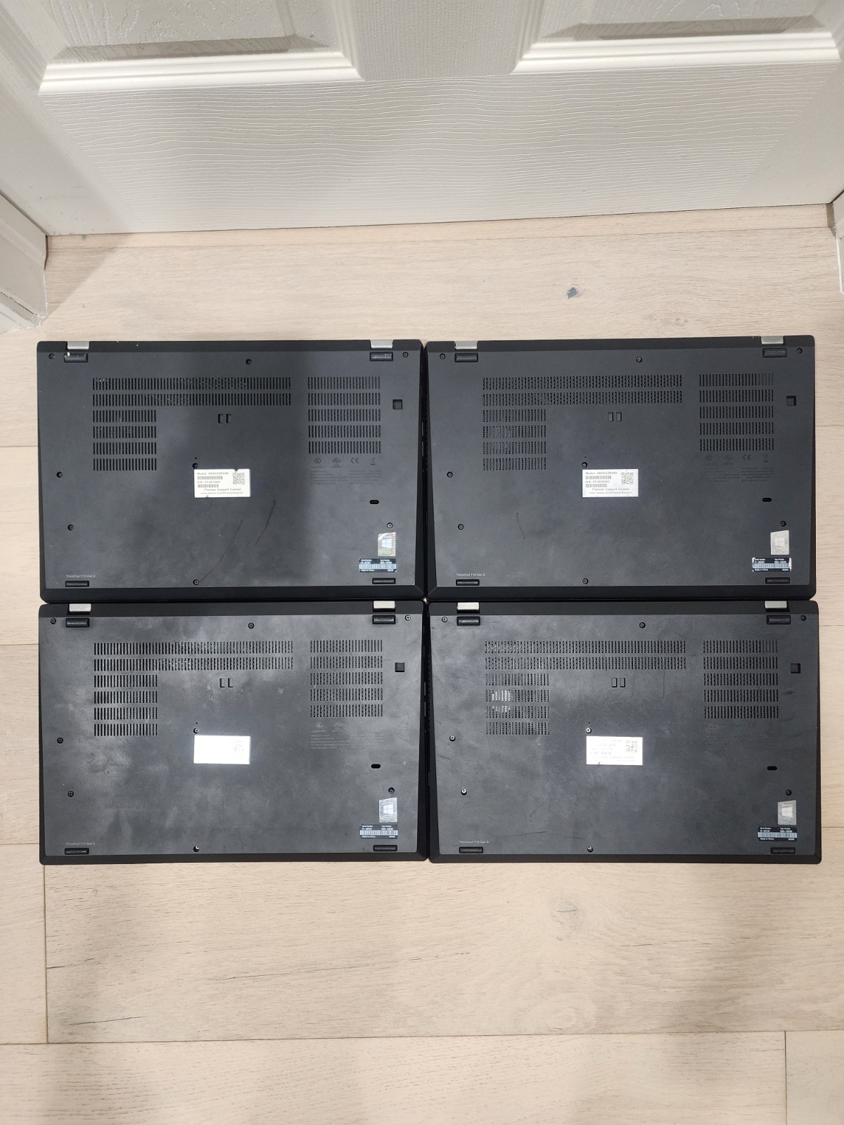 VARIOUS ISSUE – 4 Lenovo Thinkpad T15 Gen 2 i5-1135G7 – 16GB Ram – NO SSD/AC