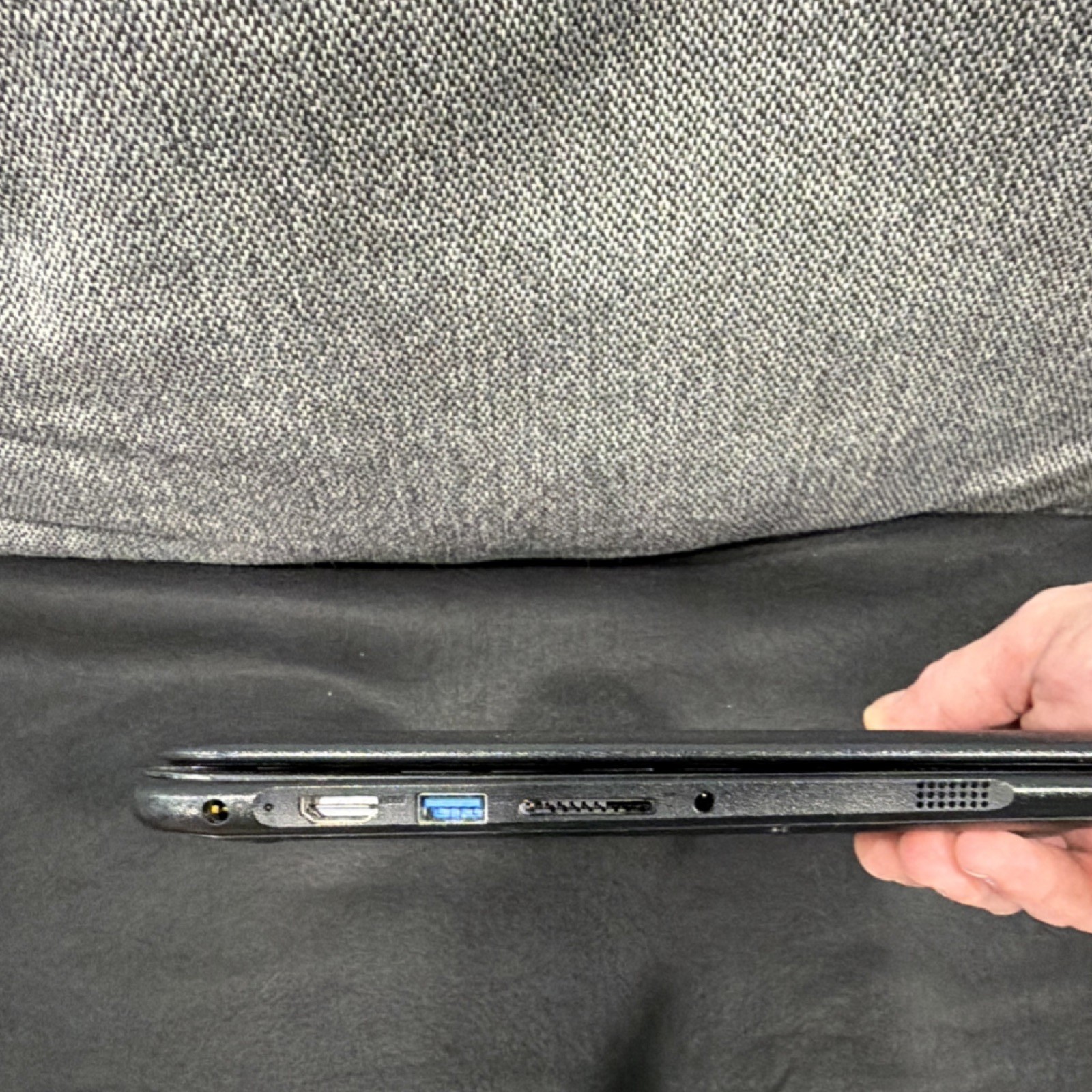 Lenovo N22 Chromebook 11.6″ Intel Celeron Black Laptop Chrome OS USB HDMI Wi-Fi