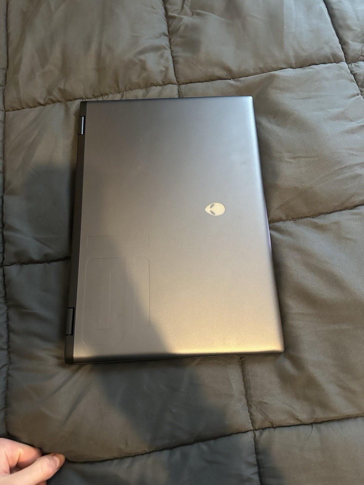 Alienware m16 R2 Gaming Laptop | Intel Core Ultra 9 | RTX 4070 | 32GB RAM | 1TB