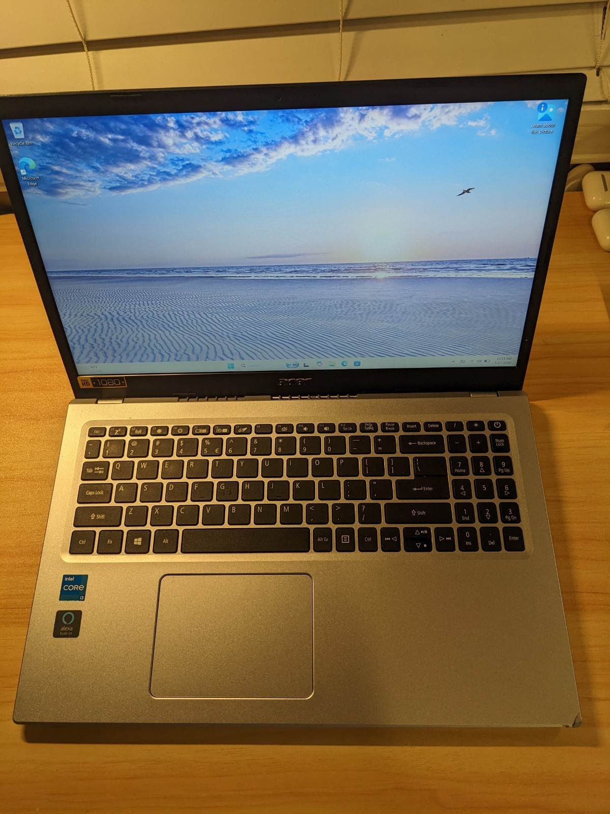Acer Aspire 5 A515- 15.6″ 240 GB SATA SSD, Intel Core i3 11th Gen 4G RAM GHz.