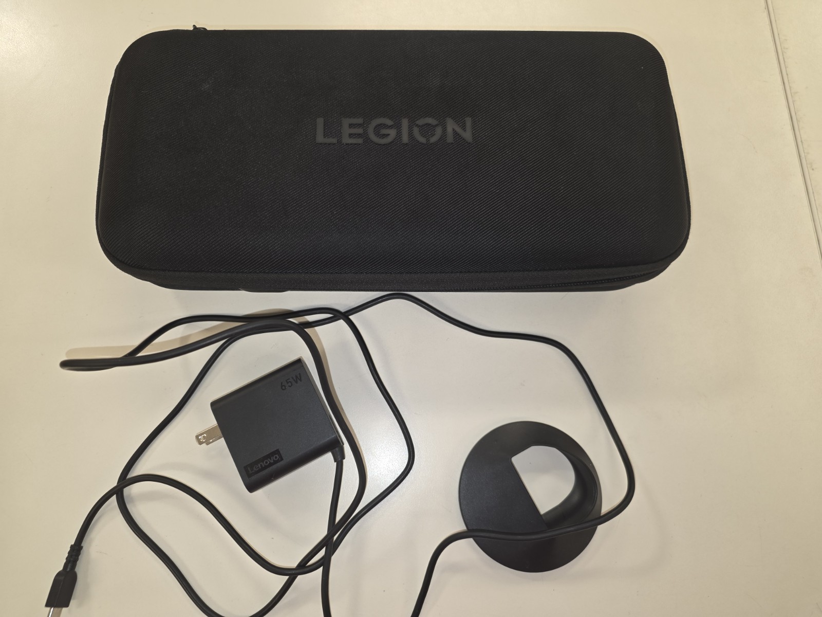 Lenovo Legion Go 8.8″ 144Hz AMD Z1 Extreme 512gb SSD 1Tb Micro SD Original Case